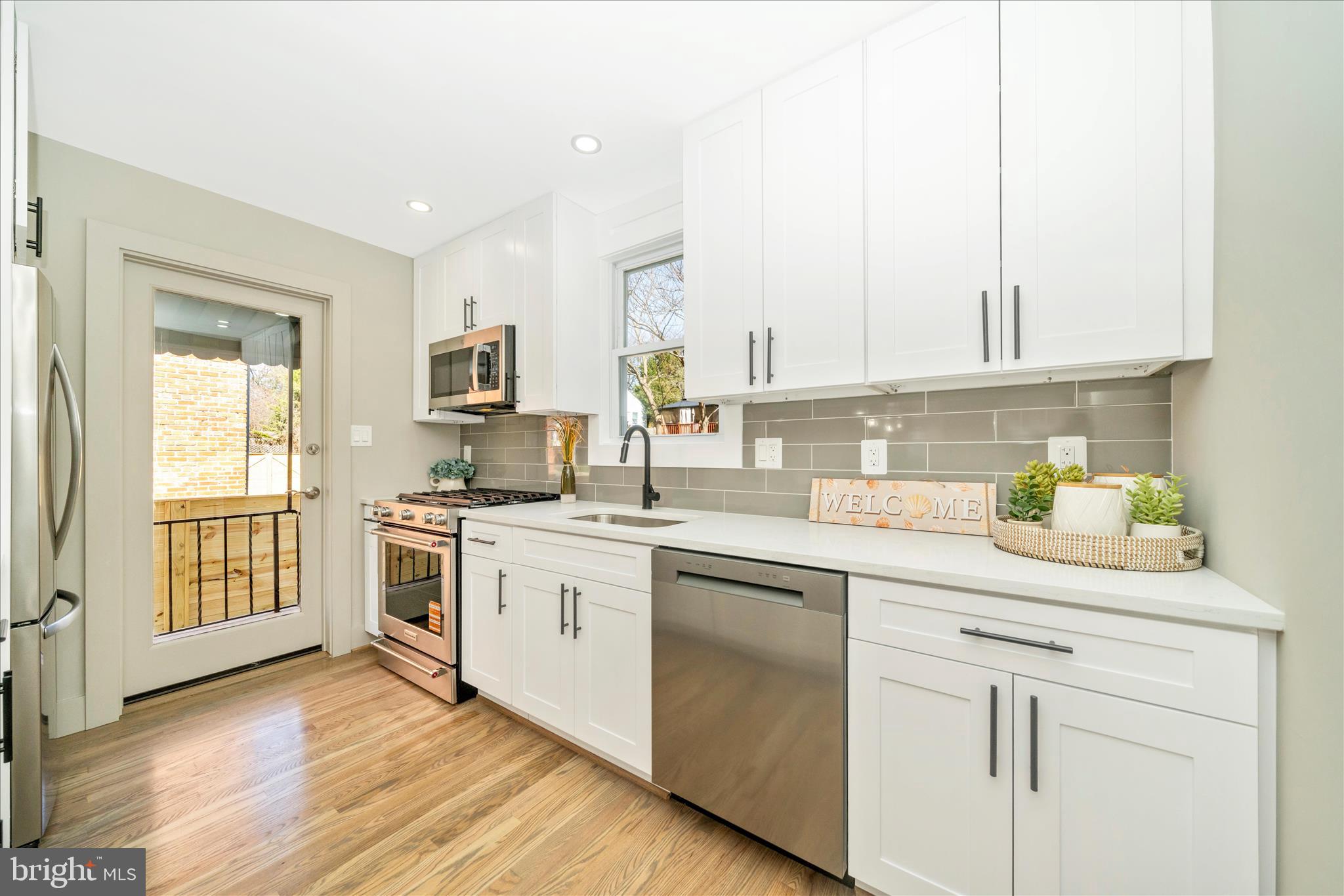 CAMERON HEIGHTS - Residential