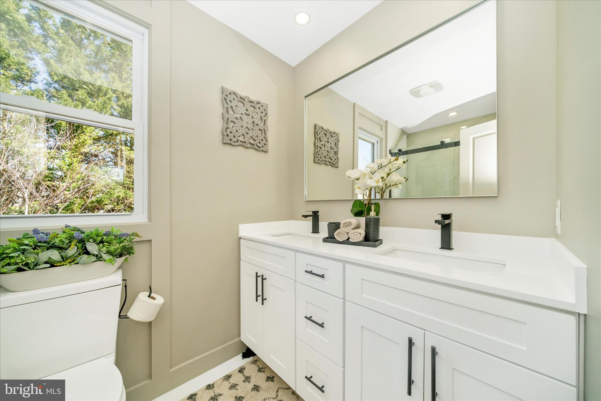 CAMERON HEIGHTS - Residential