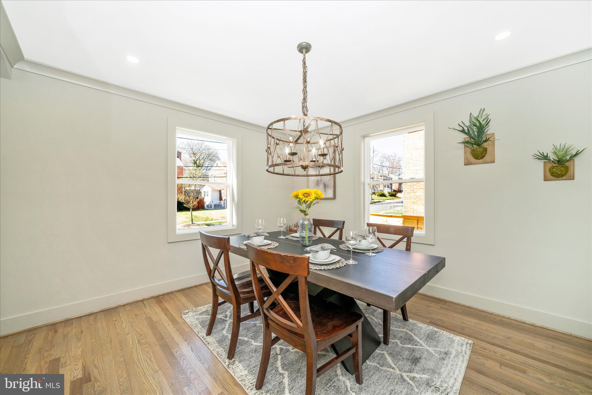 CAMERON HEIGHTS - Residential