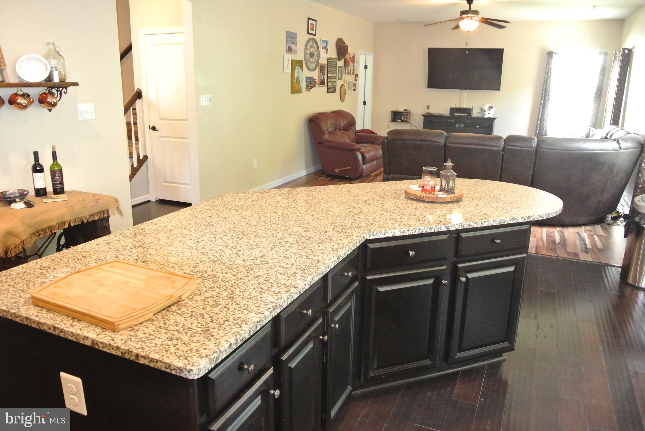 LINDEN GROVE - Residential