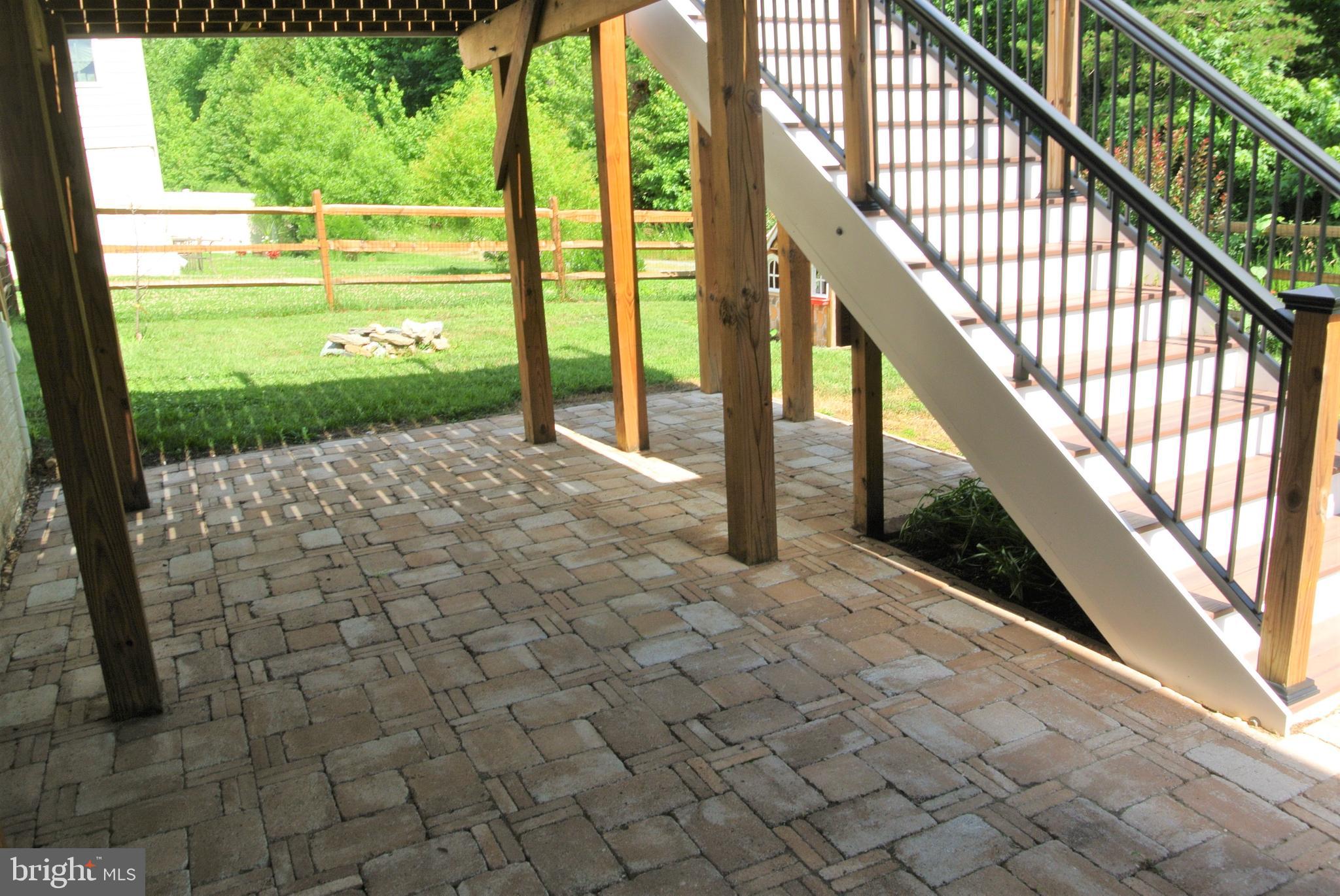 LINDEN GROVE - Residential