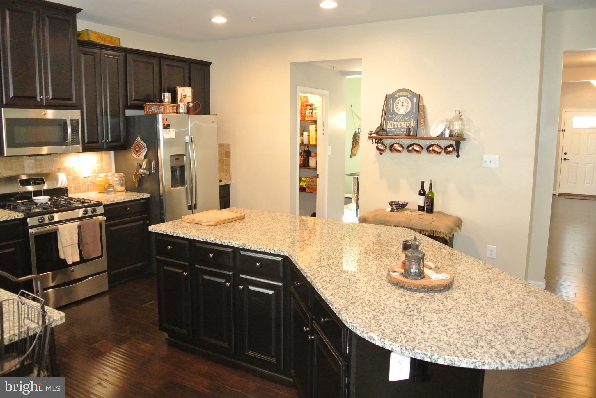 LINDEN GROVE - Residential