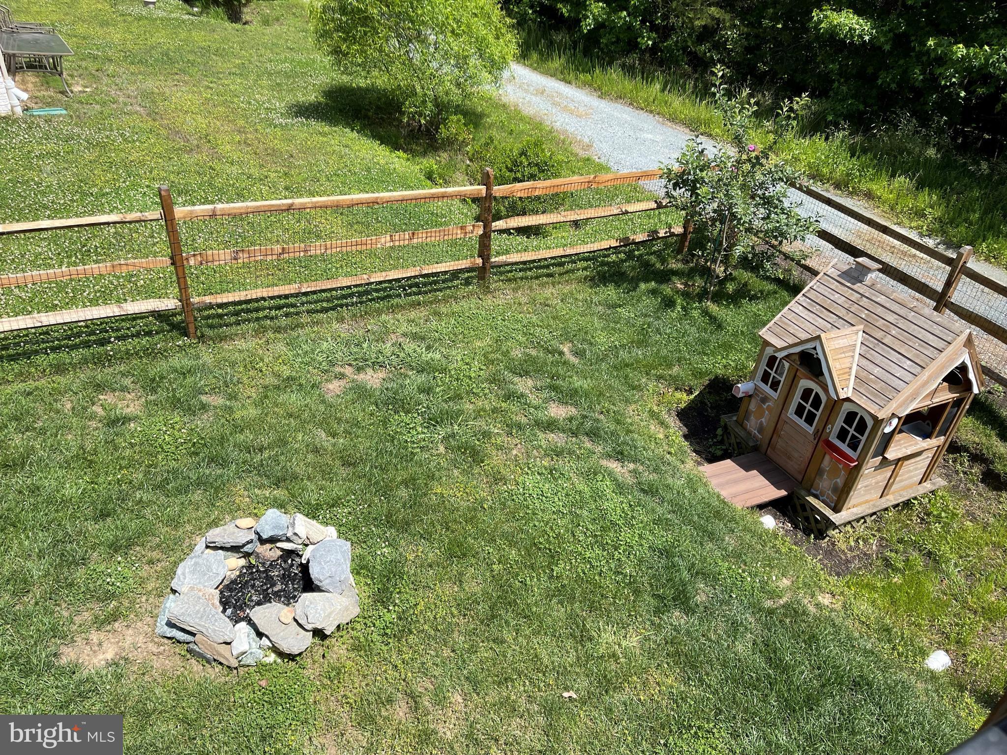 LINDEN GROVE - Residential