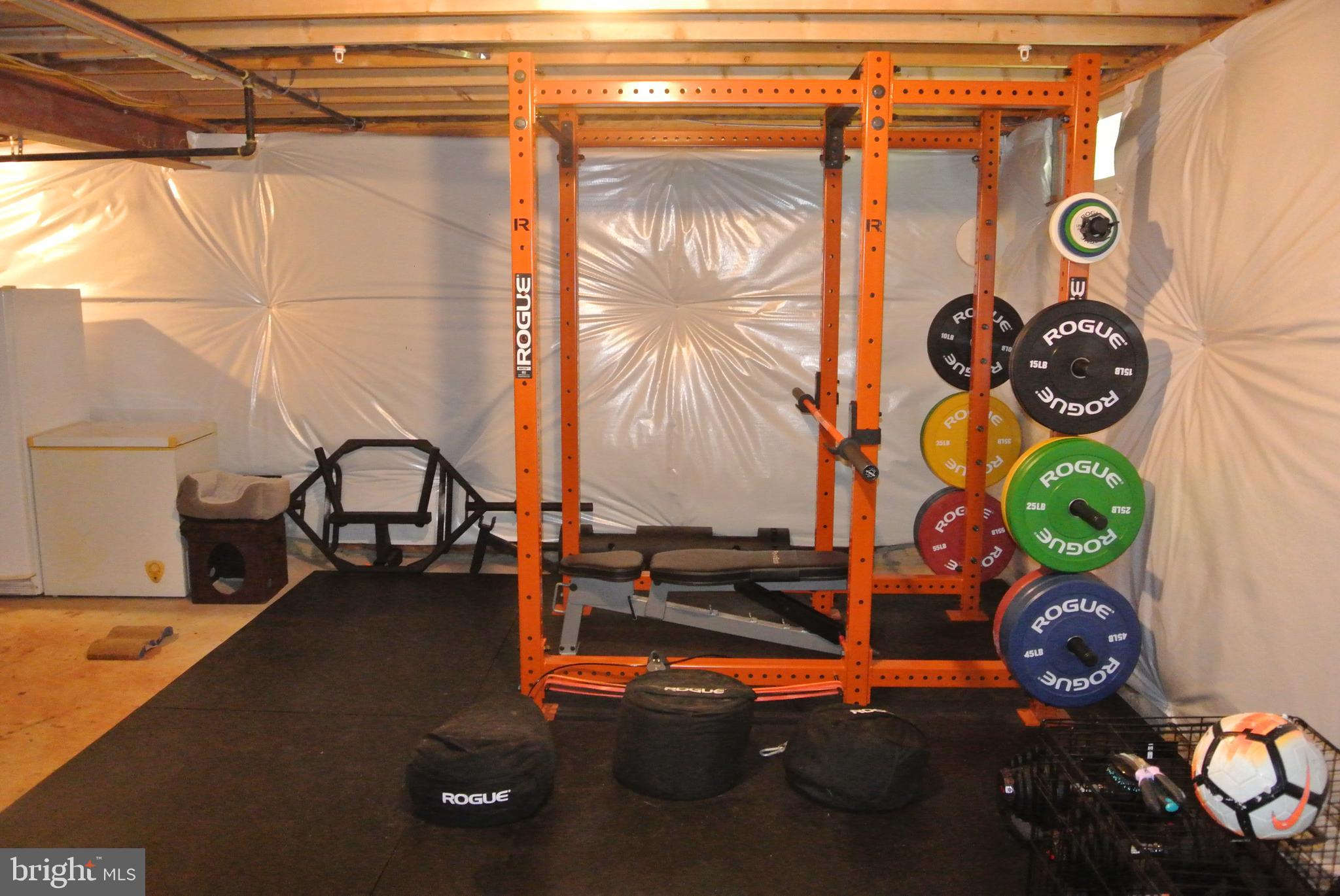 LINDEN GROVE - Residential