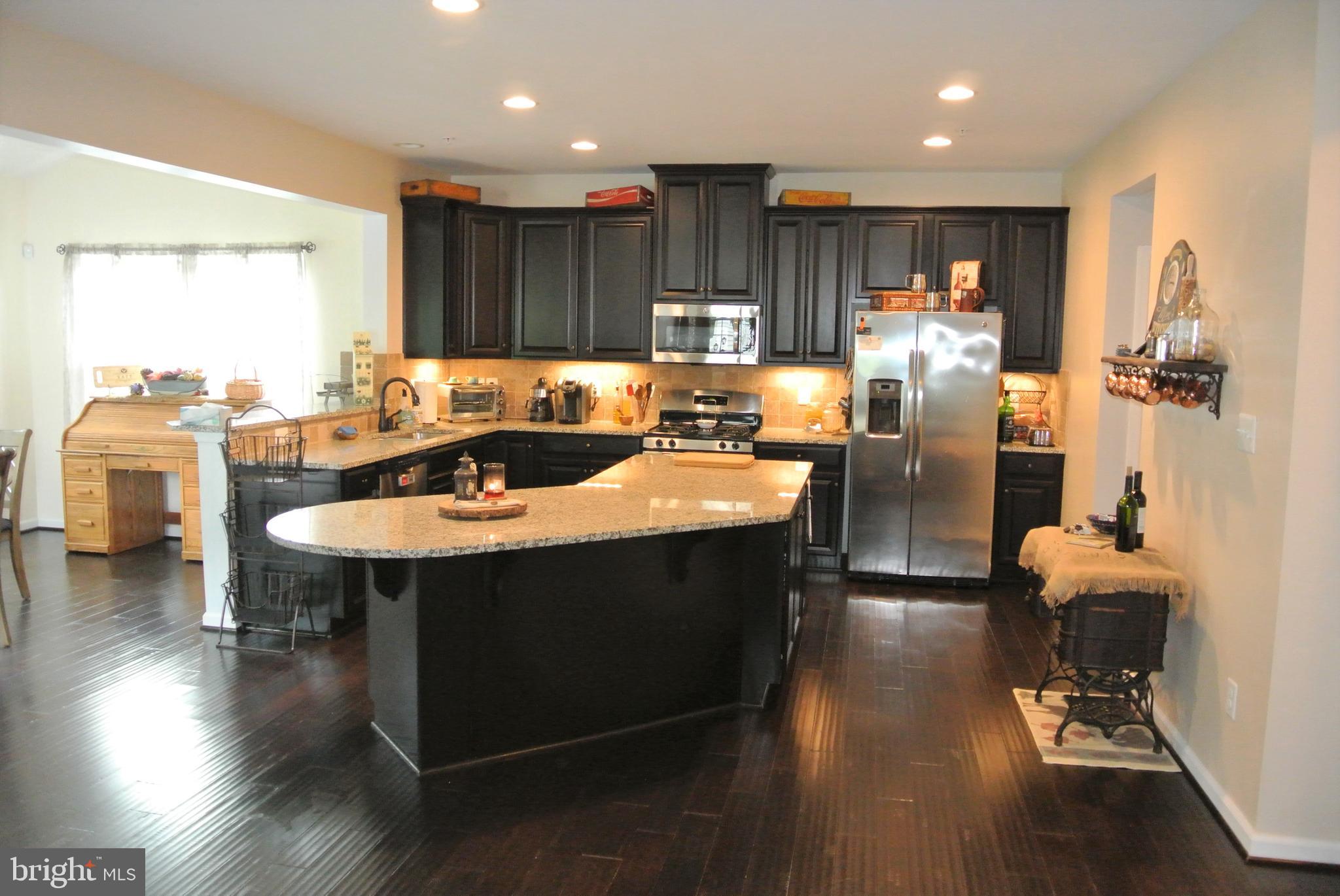 LINDEN GROVE - Residential