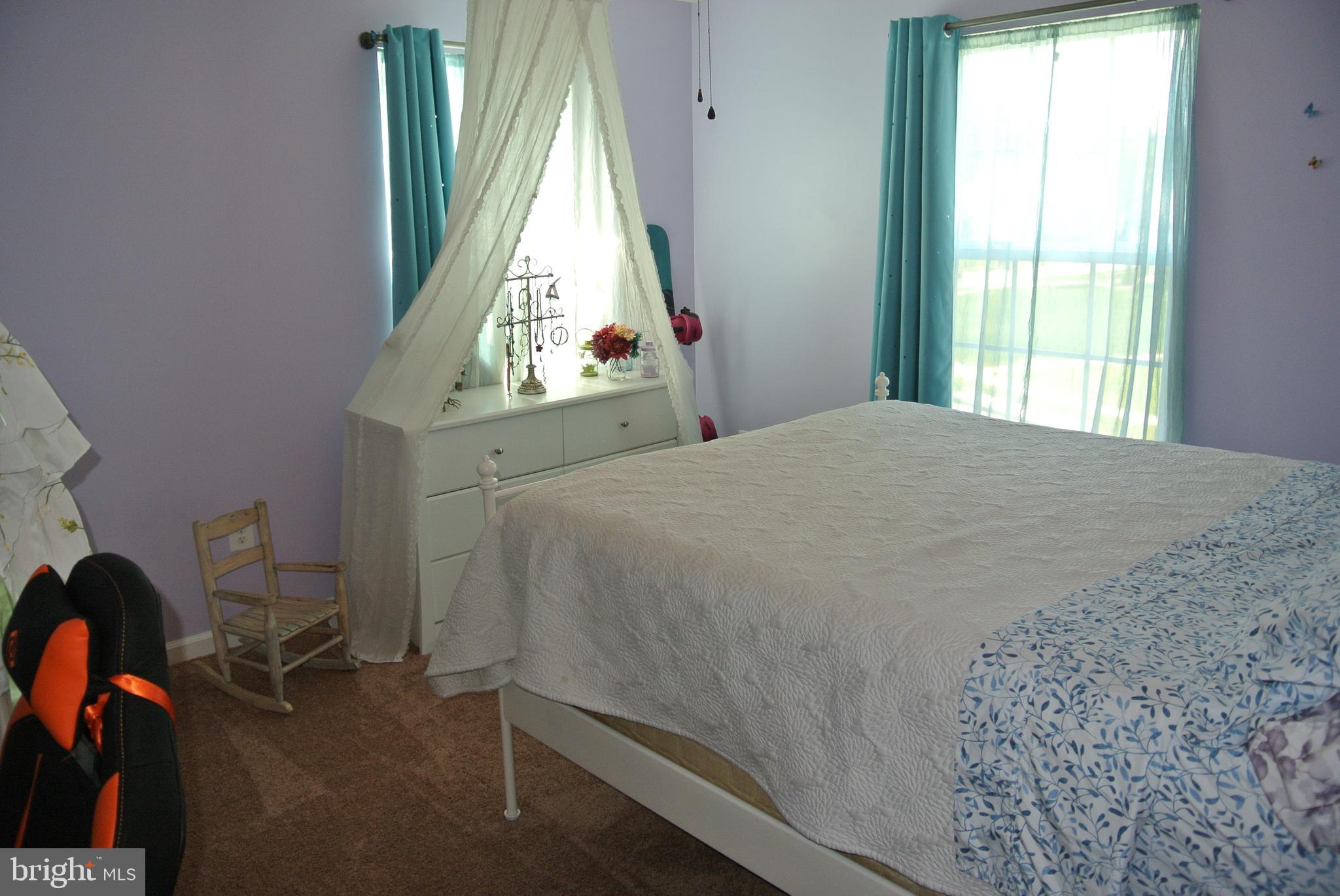 LINDEN GROVE - Residential