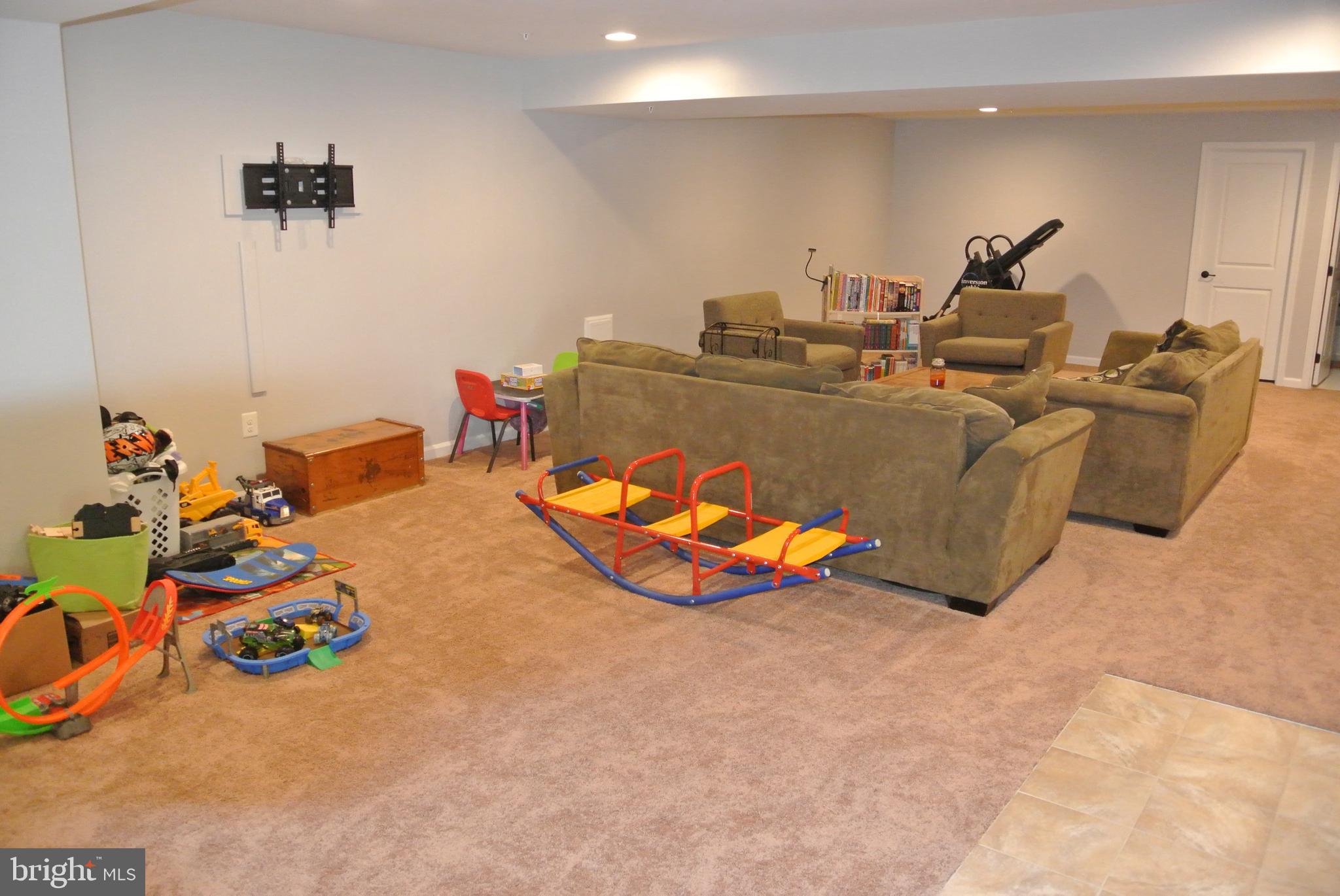 LINDEN GROVE - Residential