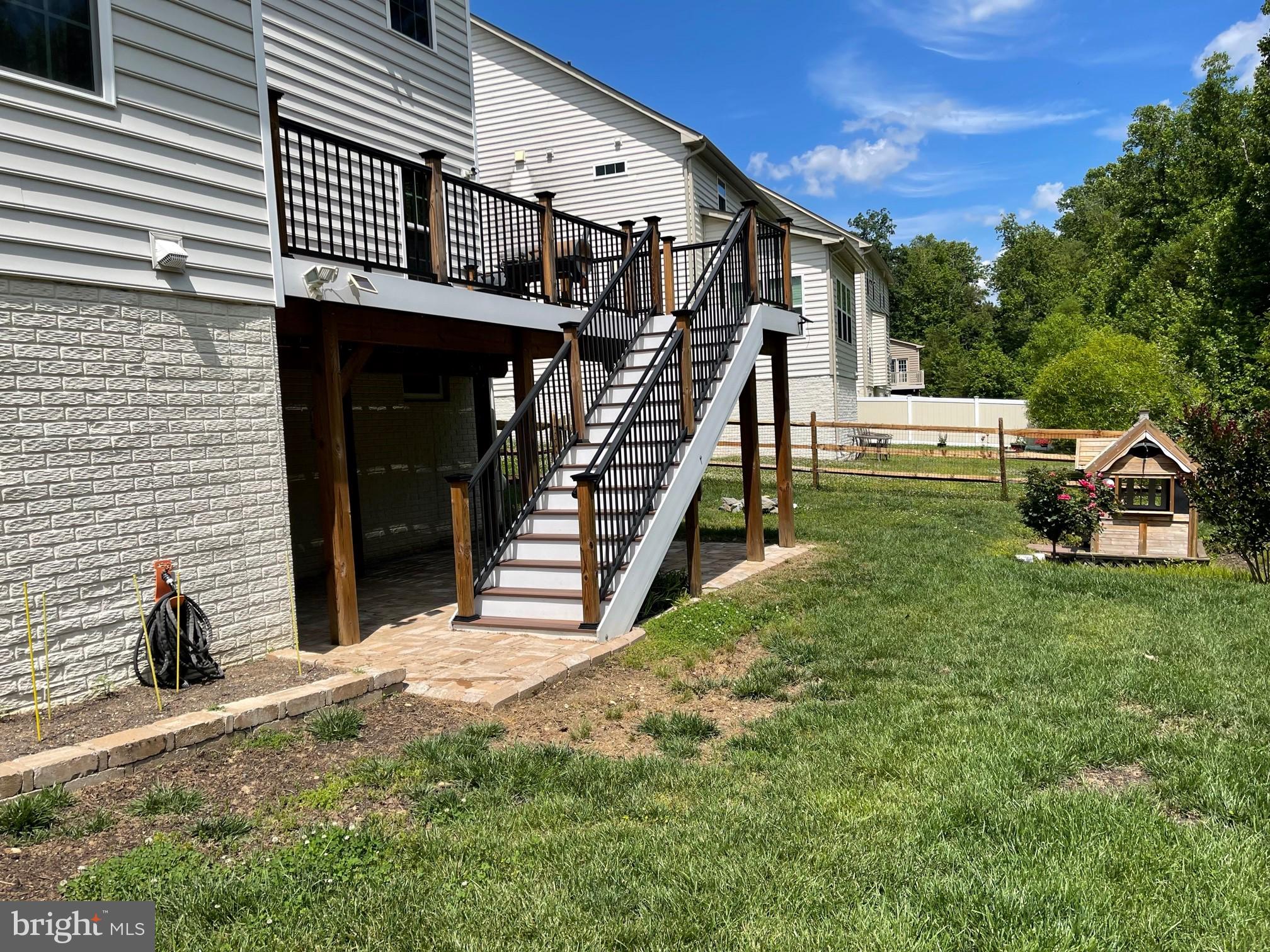 LINDEN GROVE - Residential