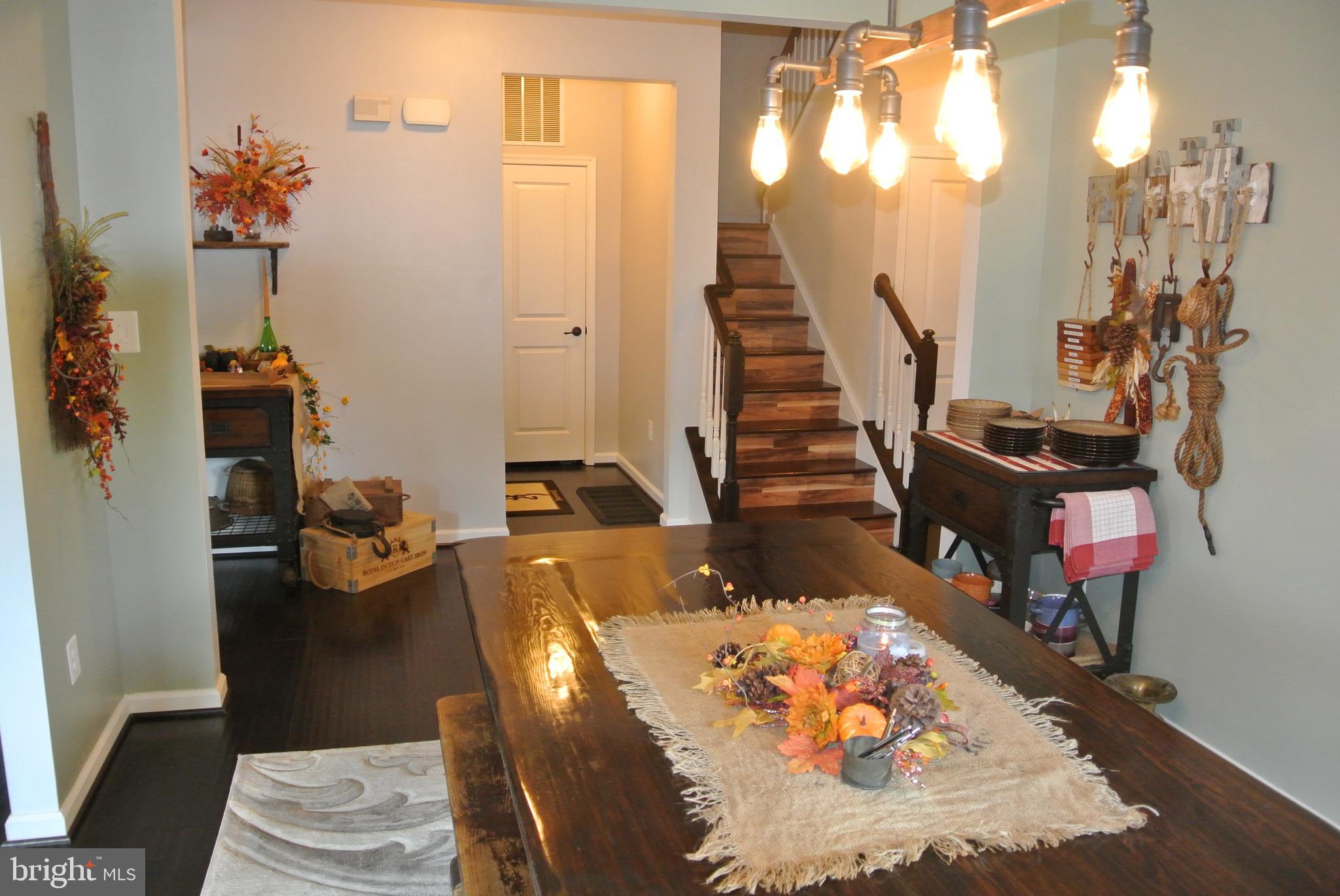 LINDEN GROVE - Residential