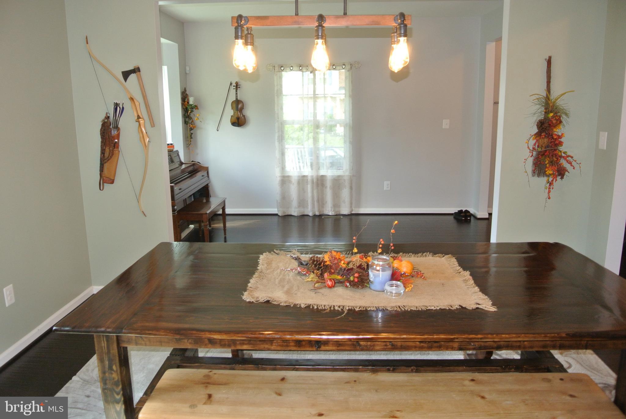 LINDEN GROVE - Residential