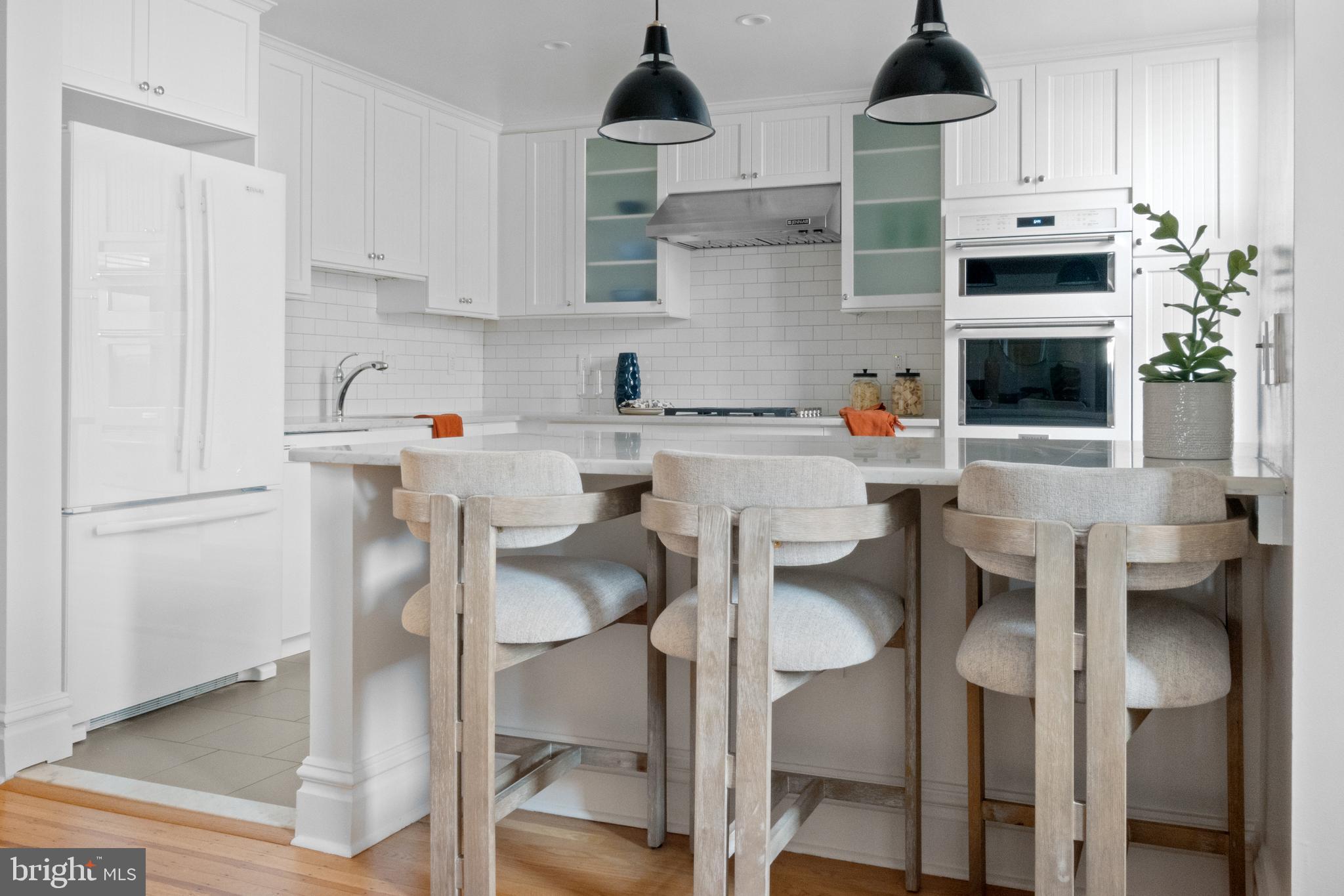 1520 SPRUCE STREET 28 1006