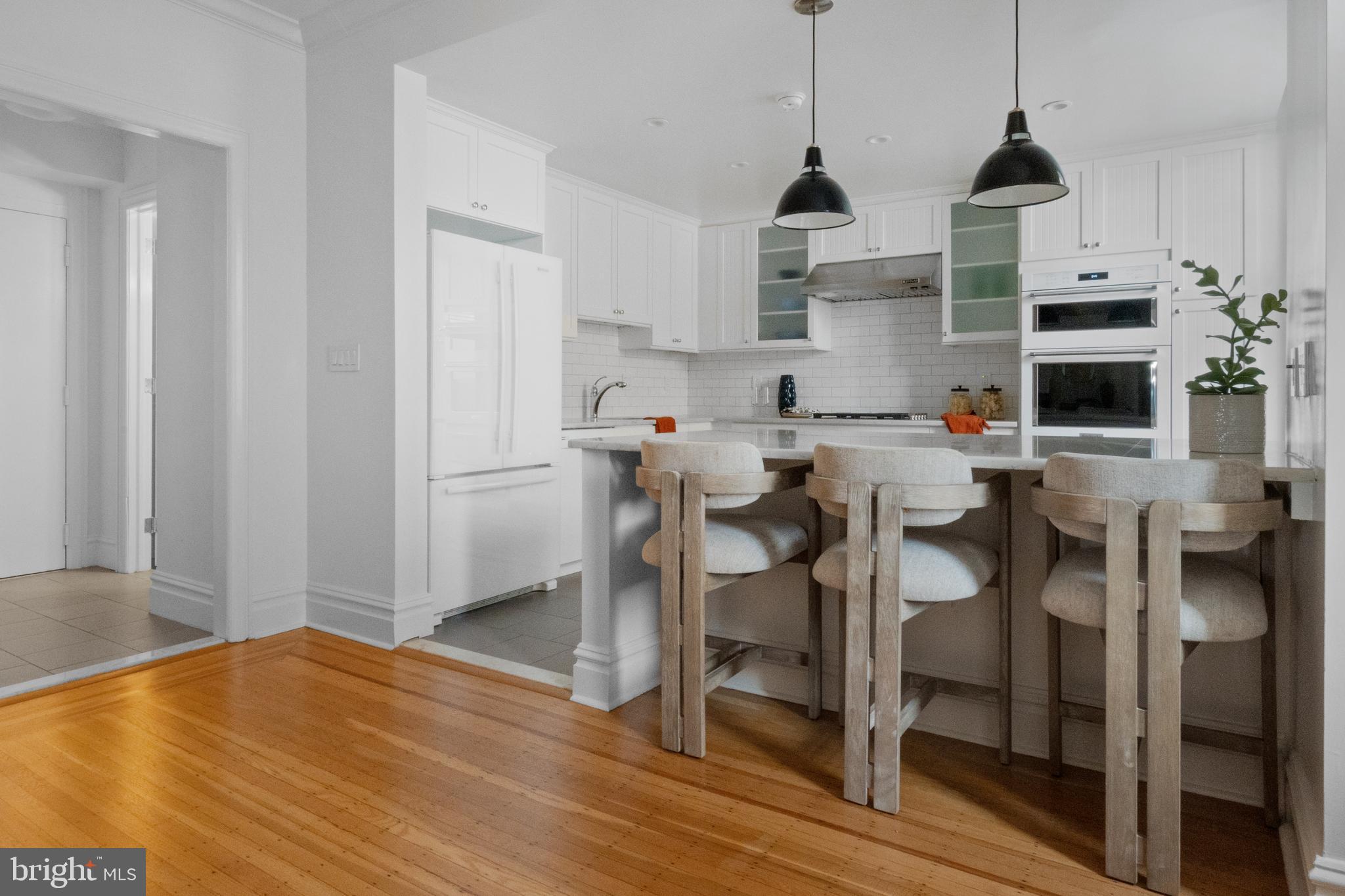 1520 SPRUCE STREET 28 1006