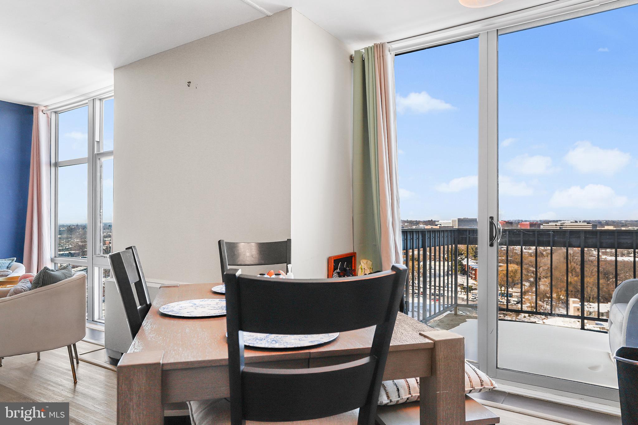 RIVER PARK - Residential