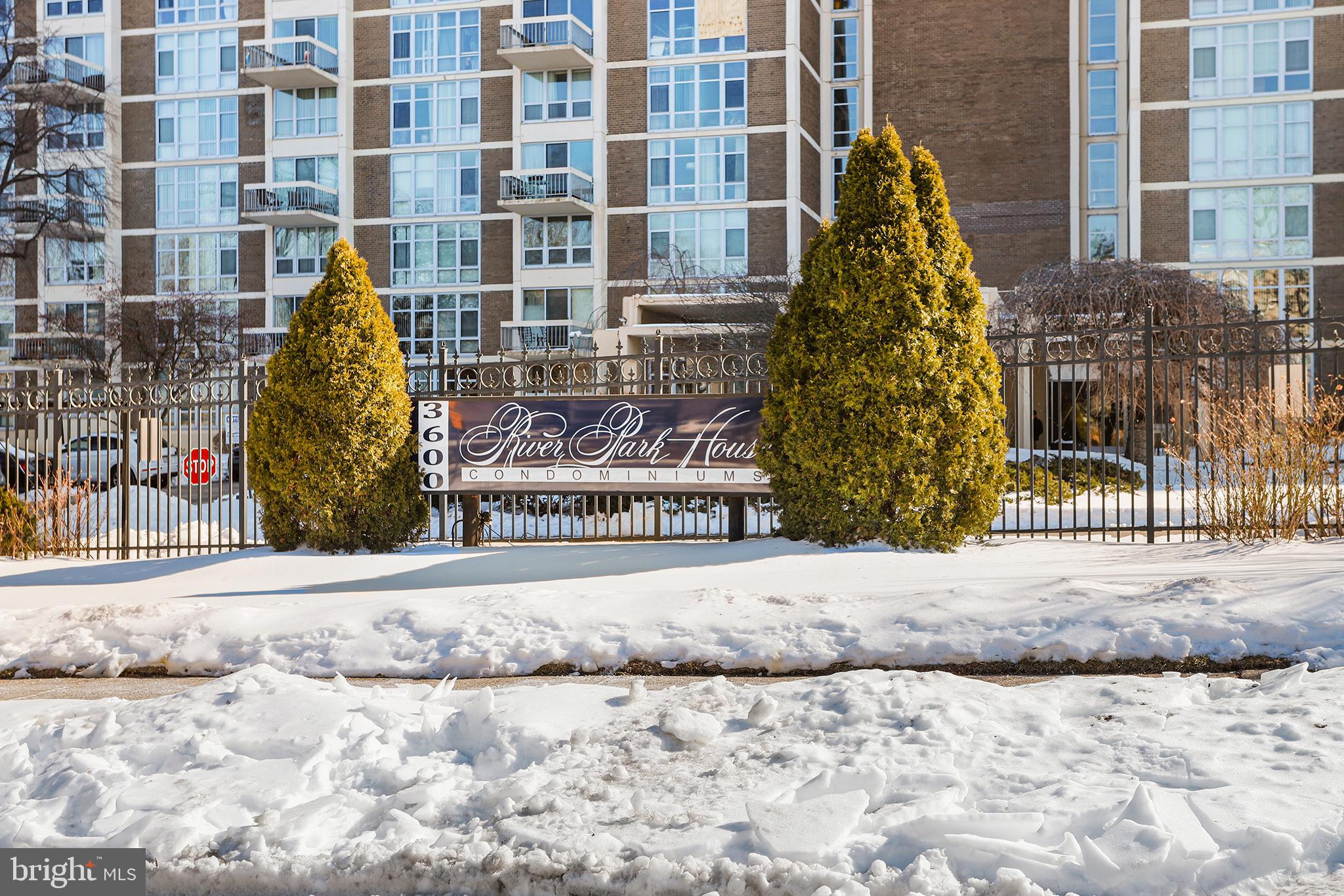 RIVER PARK - Residential