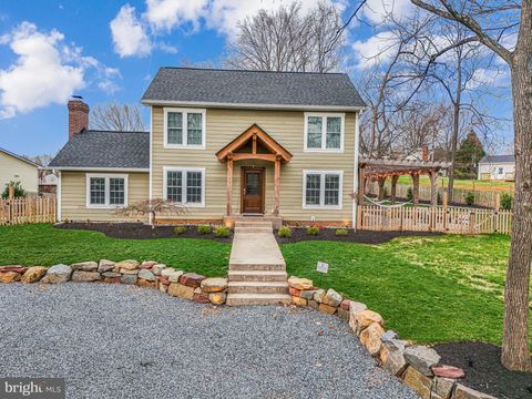 6750 STONEHURST COURT WARRENTON VA 20187