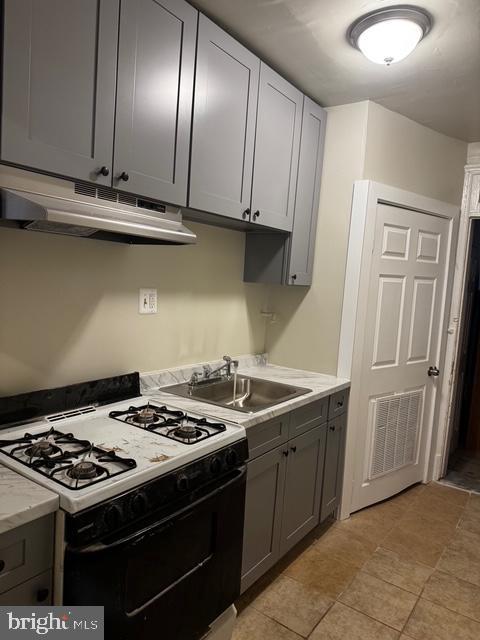 1227 HOLBROOK TERRACE NE