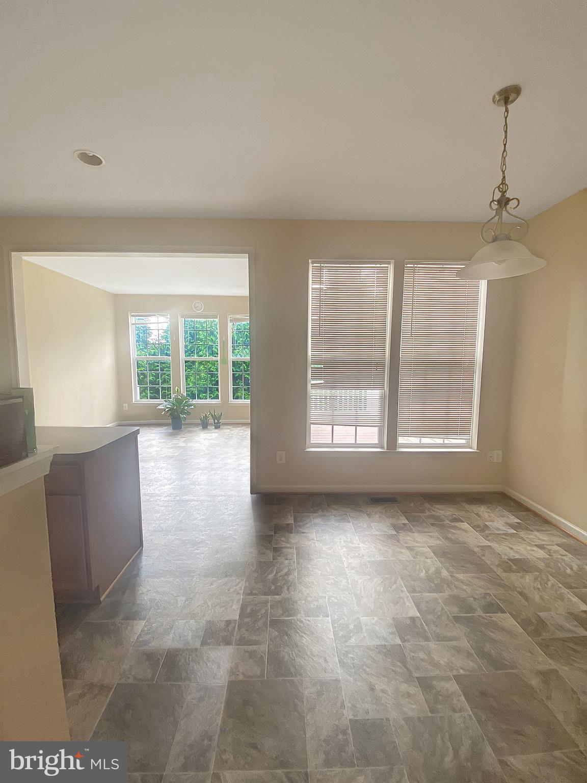 STEPHENS LANDING - Residential Lease