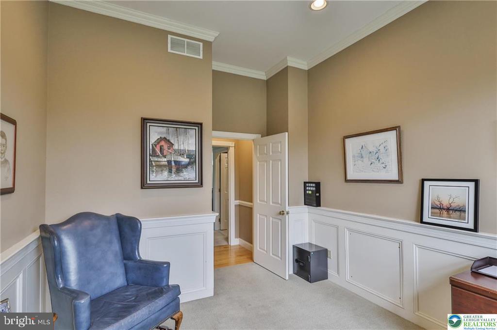 FAR VIEW FARMS - Residential