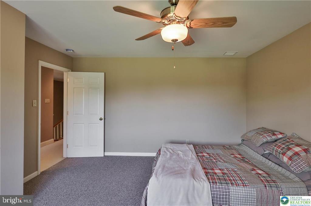 FAR VIEW FARMS - Residential