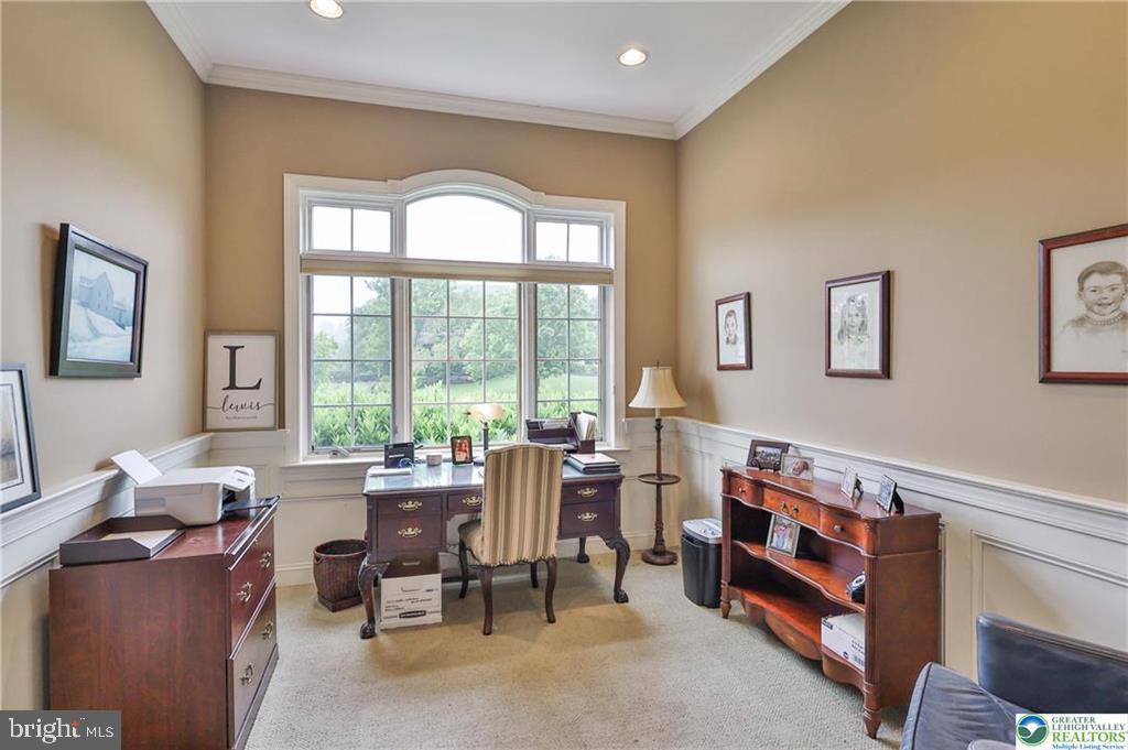 FAR VIEW FARMS - Residential