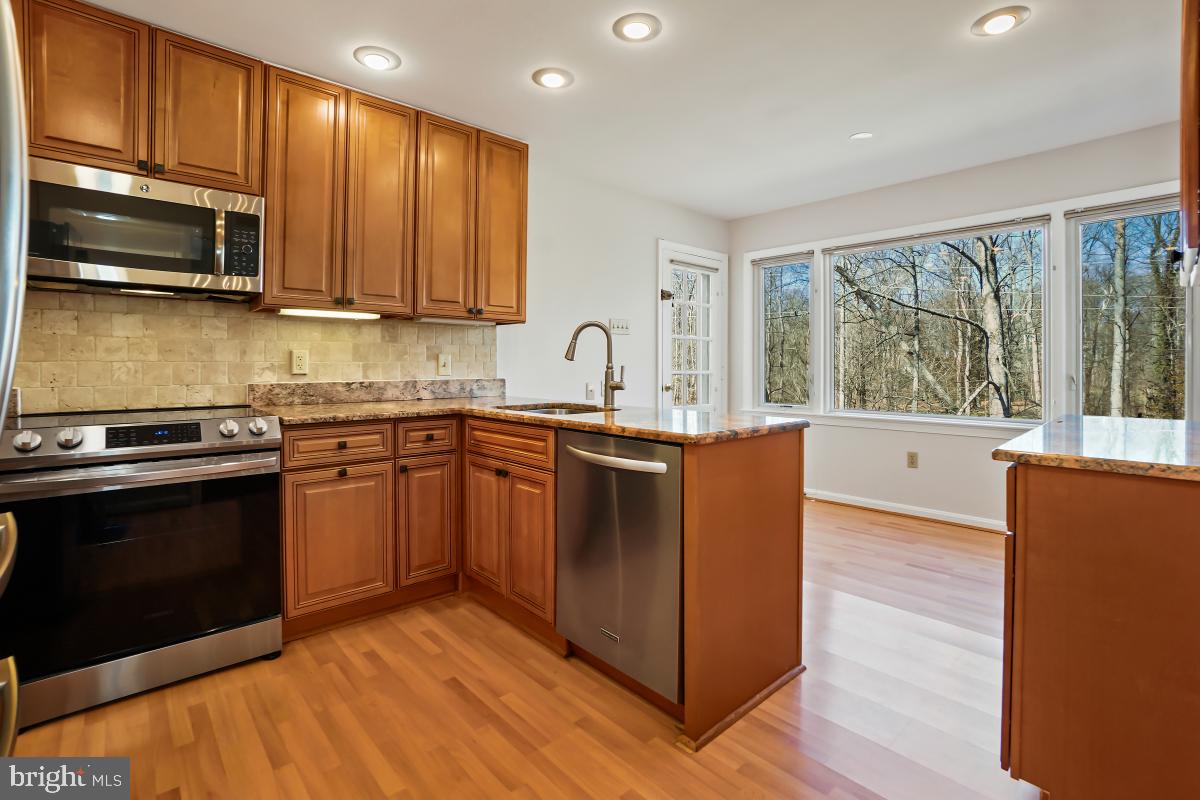 FOREST VILLA WOODS - Residential