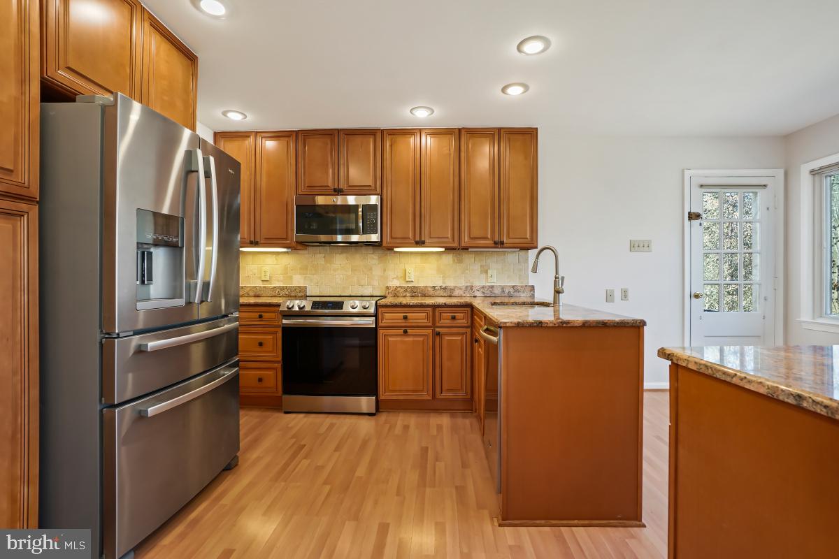 FOREST VILLA WOODS - Residential