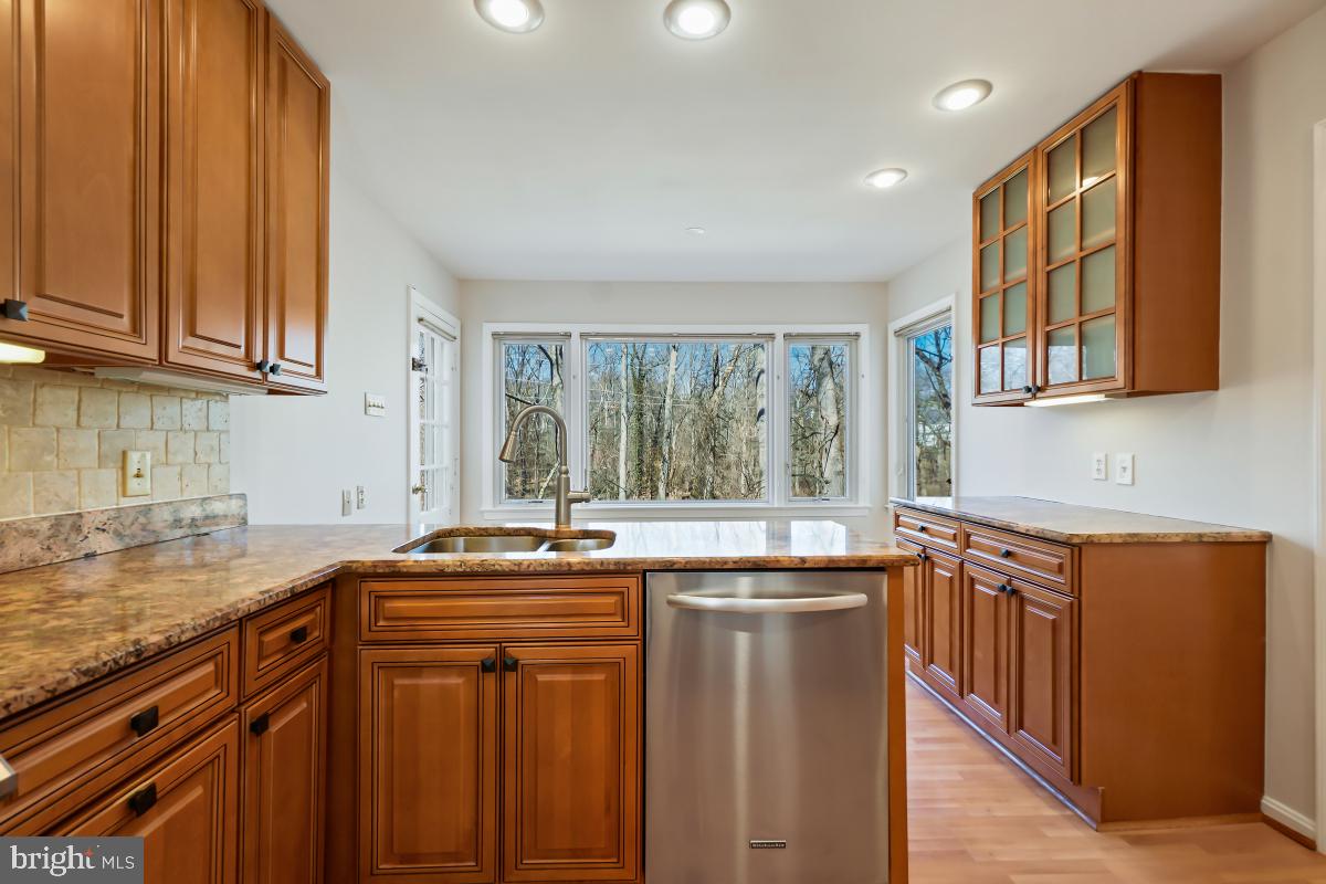 FOREST VILLA WOODS - Residential