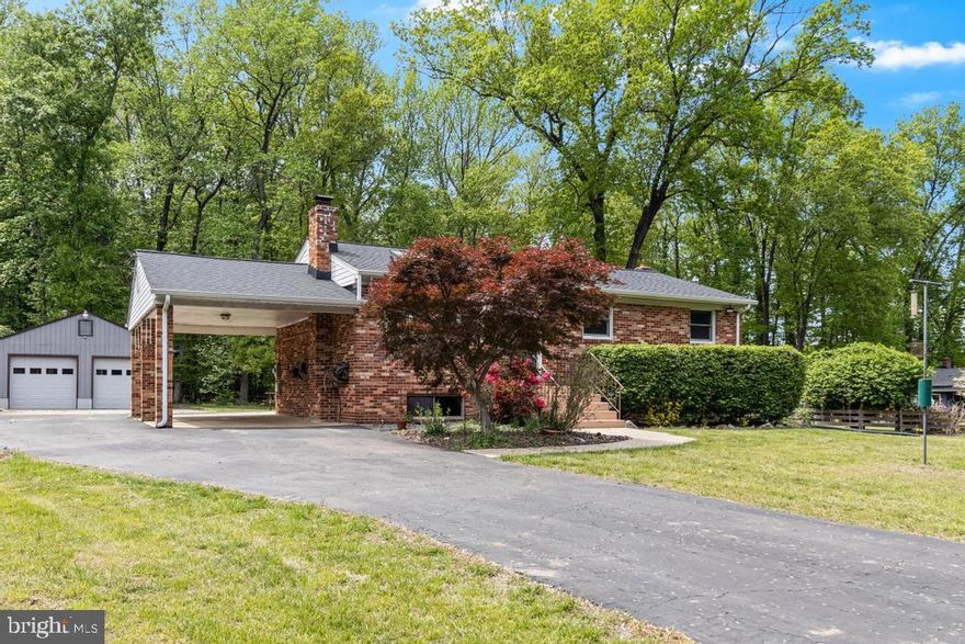 This charming rambler w/ updated kitchen & baths will NOT last long, get your financing or cash in order, ready for showings later this week. Detached garage/workshop, fenced garden area, updated kitchen, lower level has endless possibilities for additional bedrooms or baths, large lot (.49 Acres). No Covenants. Newer roof w/ architectural shingles, backs to trees for privacy.  Once of the best parts is the easy access to 210 and just 15 Mins from the National Harbor & Capitol Beltway. You can be at Manokeek Center in 5-7 Minutes or Fort Washington in 5-7 Minutes for shopping.