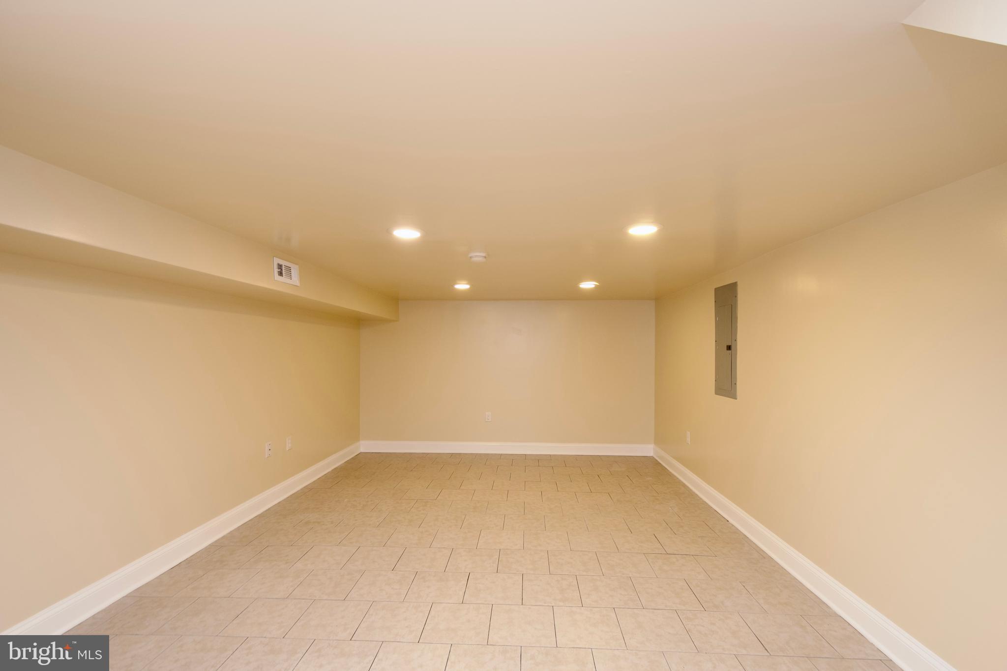 MCELDERRY PARK - Residential