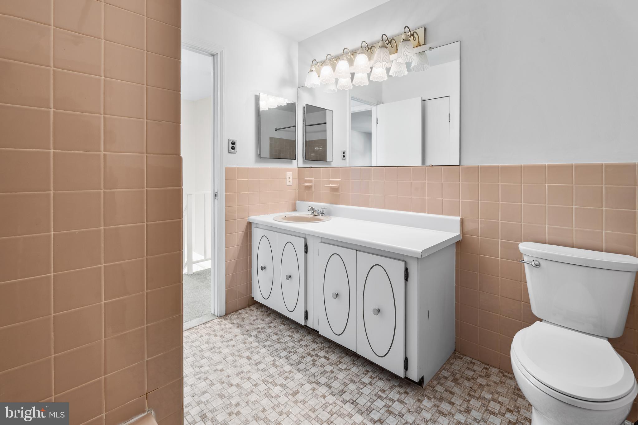 CLUSTERS - Residential Lease