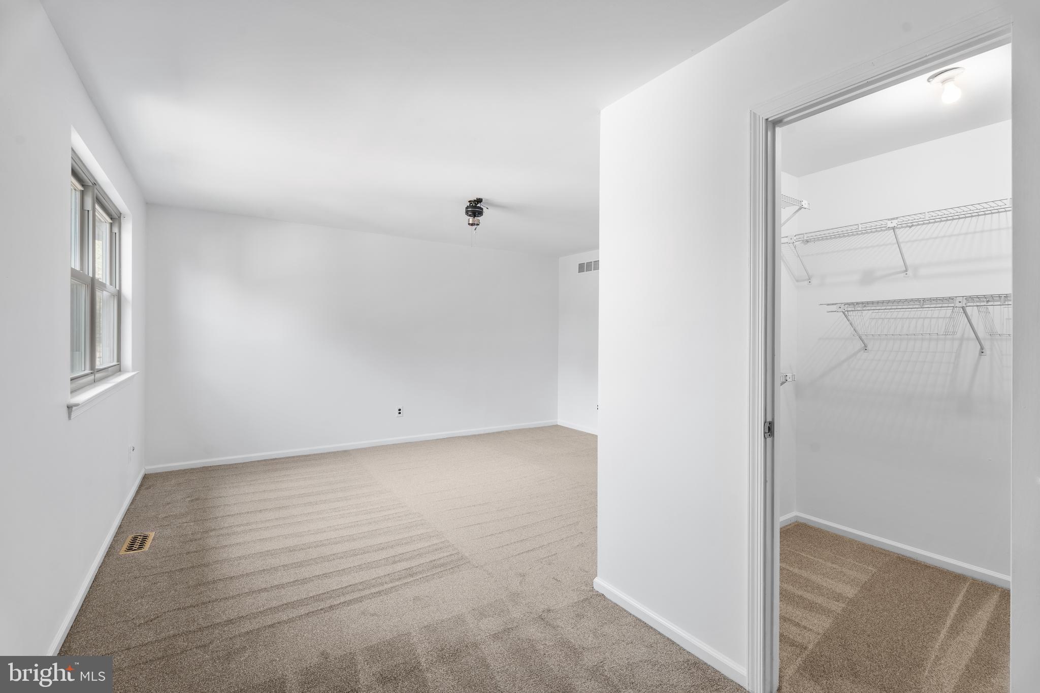 CLUSTERS - Residential Lease