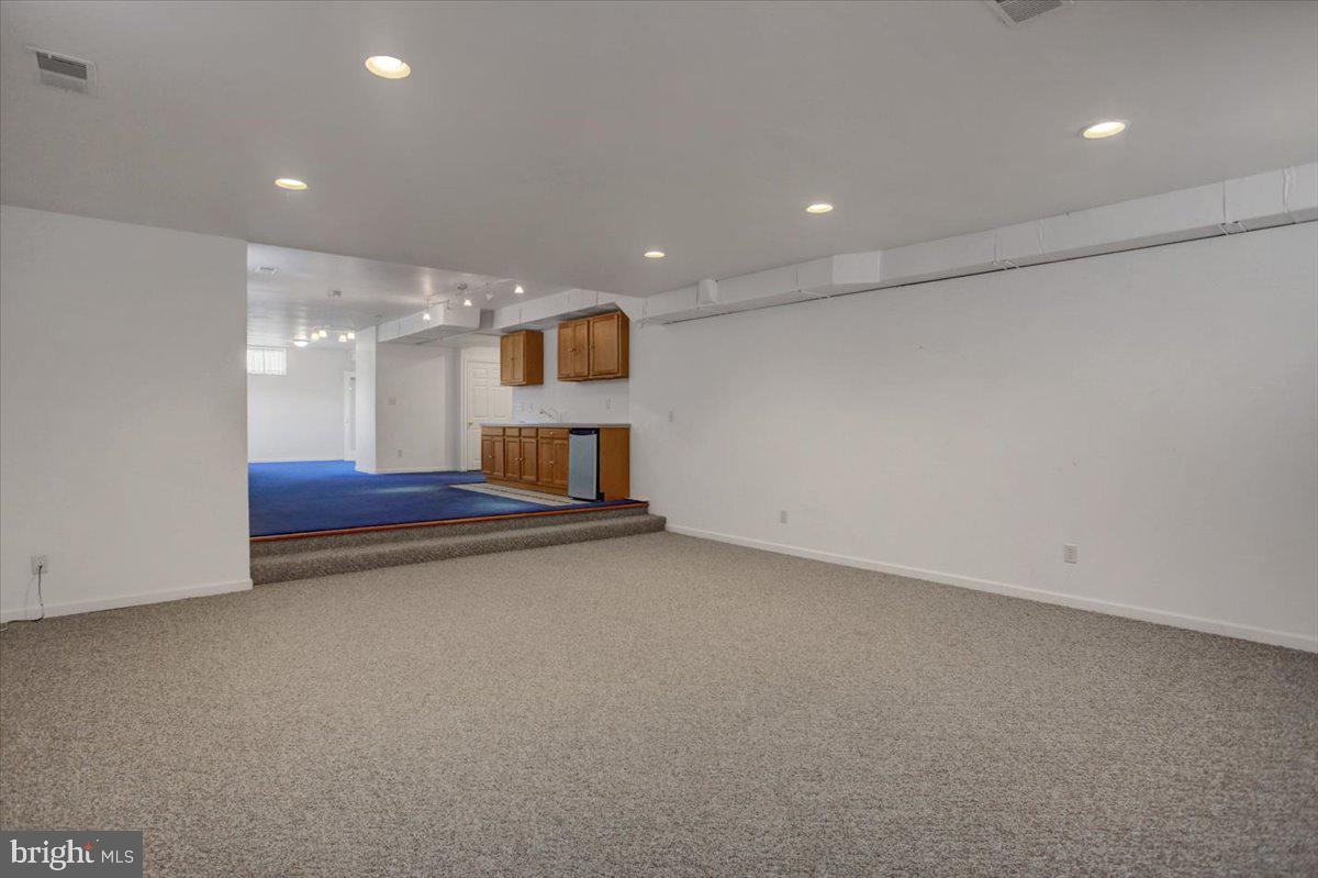 HERITAGE ESTATES - Residential