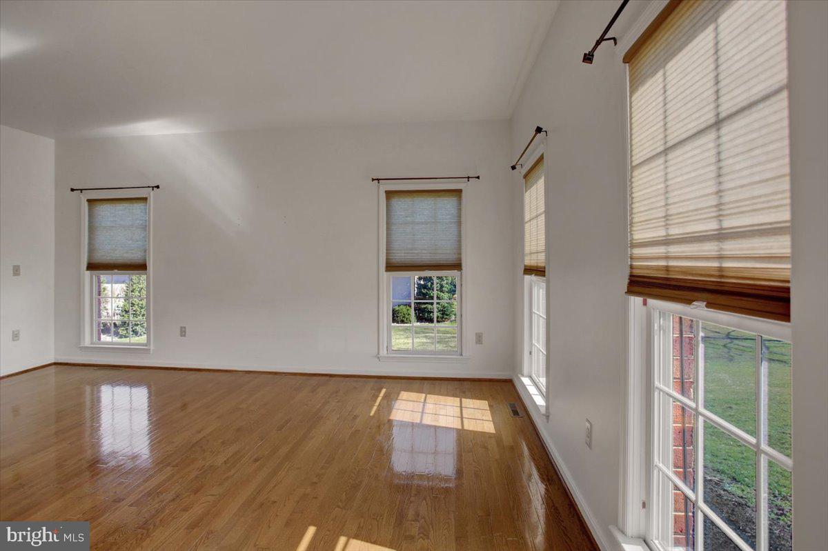 HERITAGE ESTATES - Residential