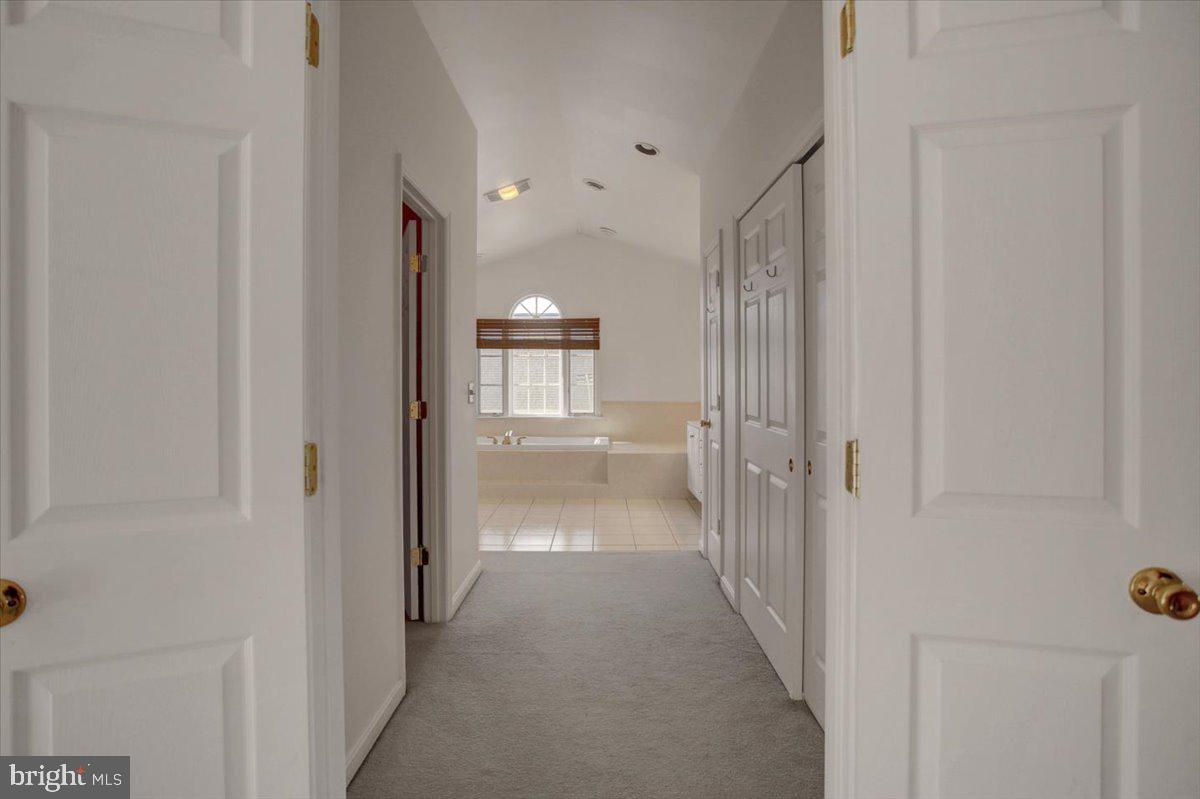 HERITAGE ESTATES - Residential