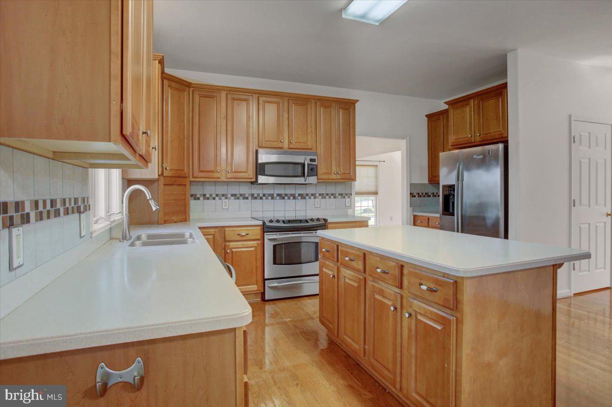 HERITAGE ESTATES - Residential