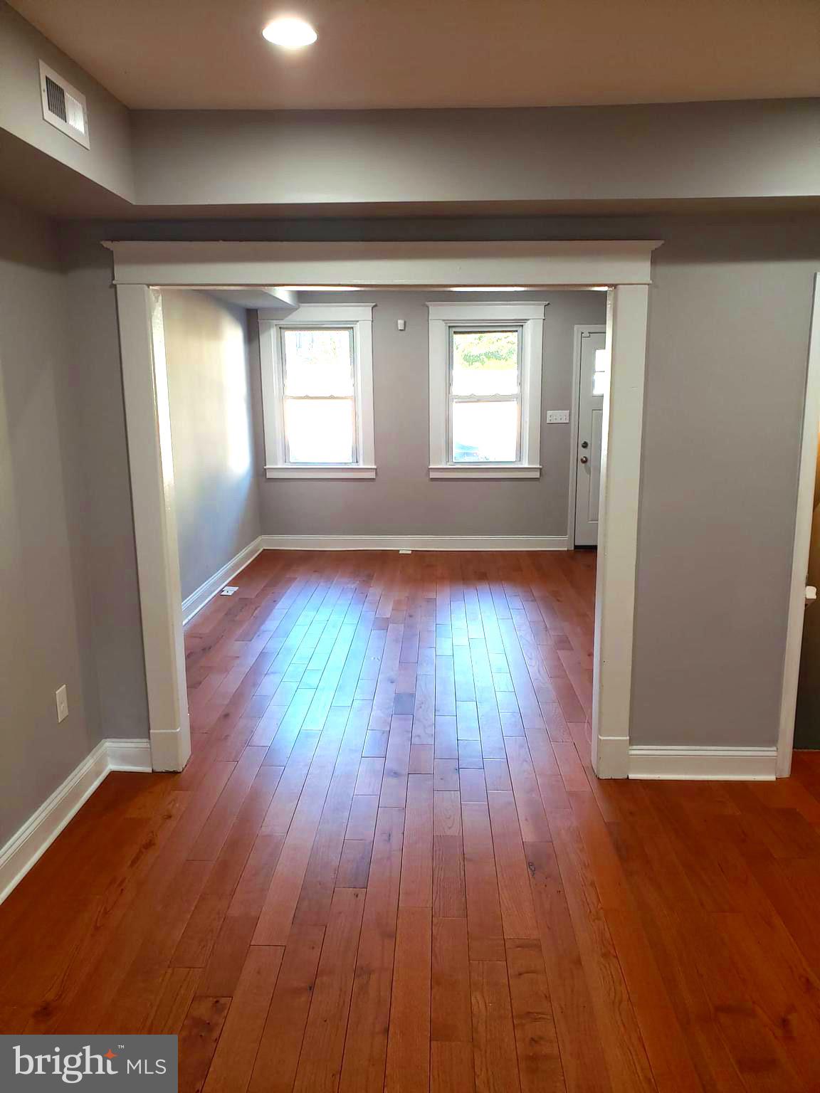 HOES HEIGHTS - Residential