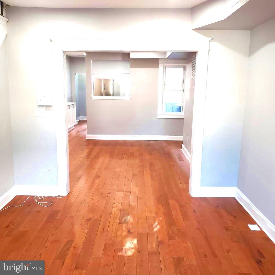 HOES HEIGHTS - Residential