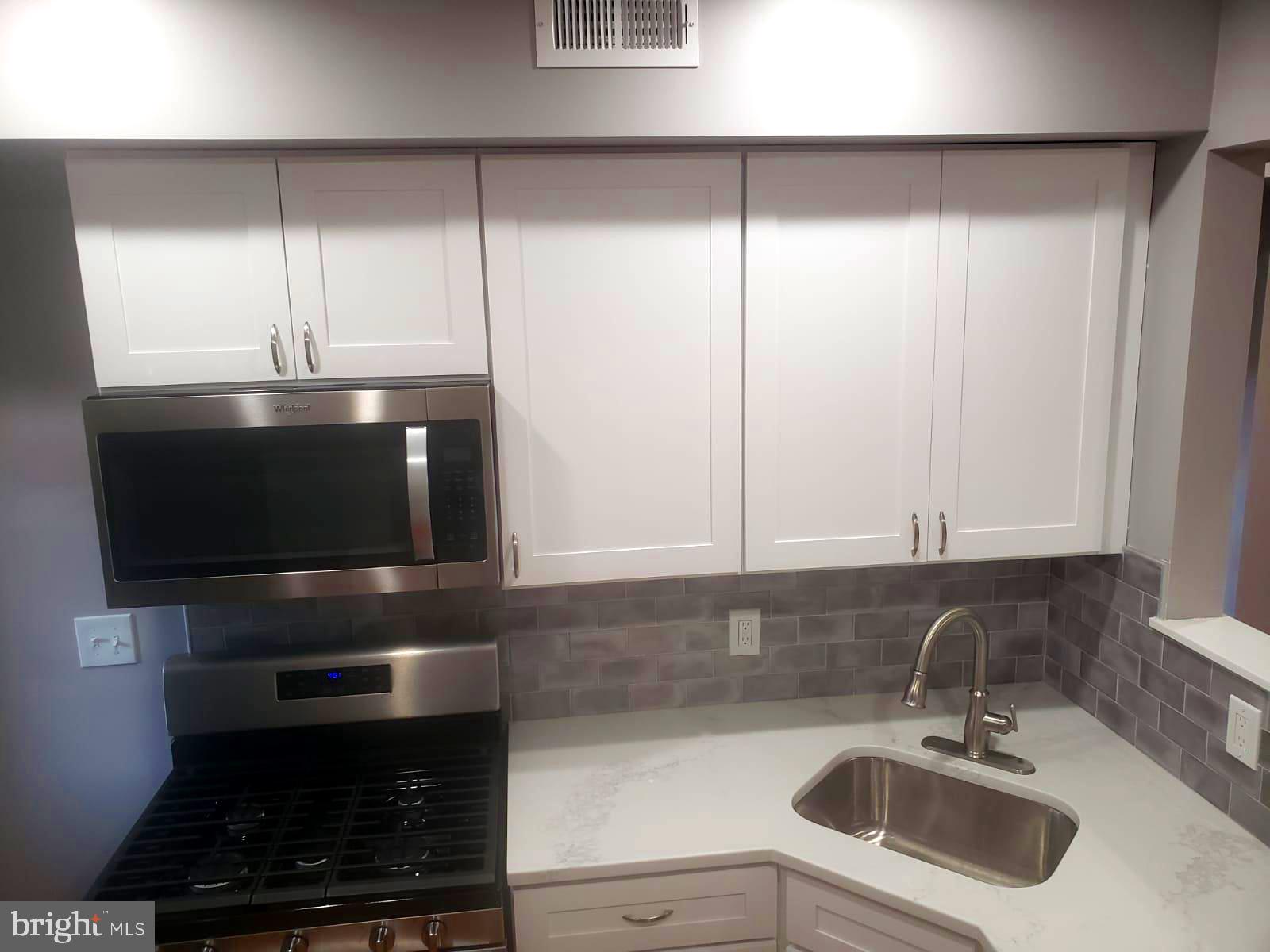 HOES HEIGHTS - Residential