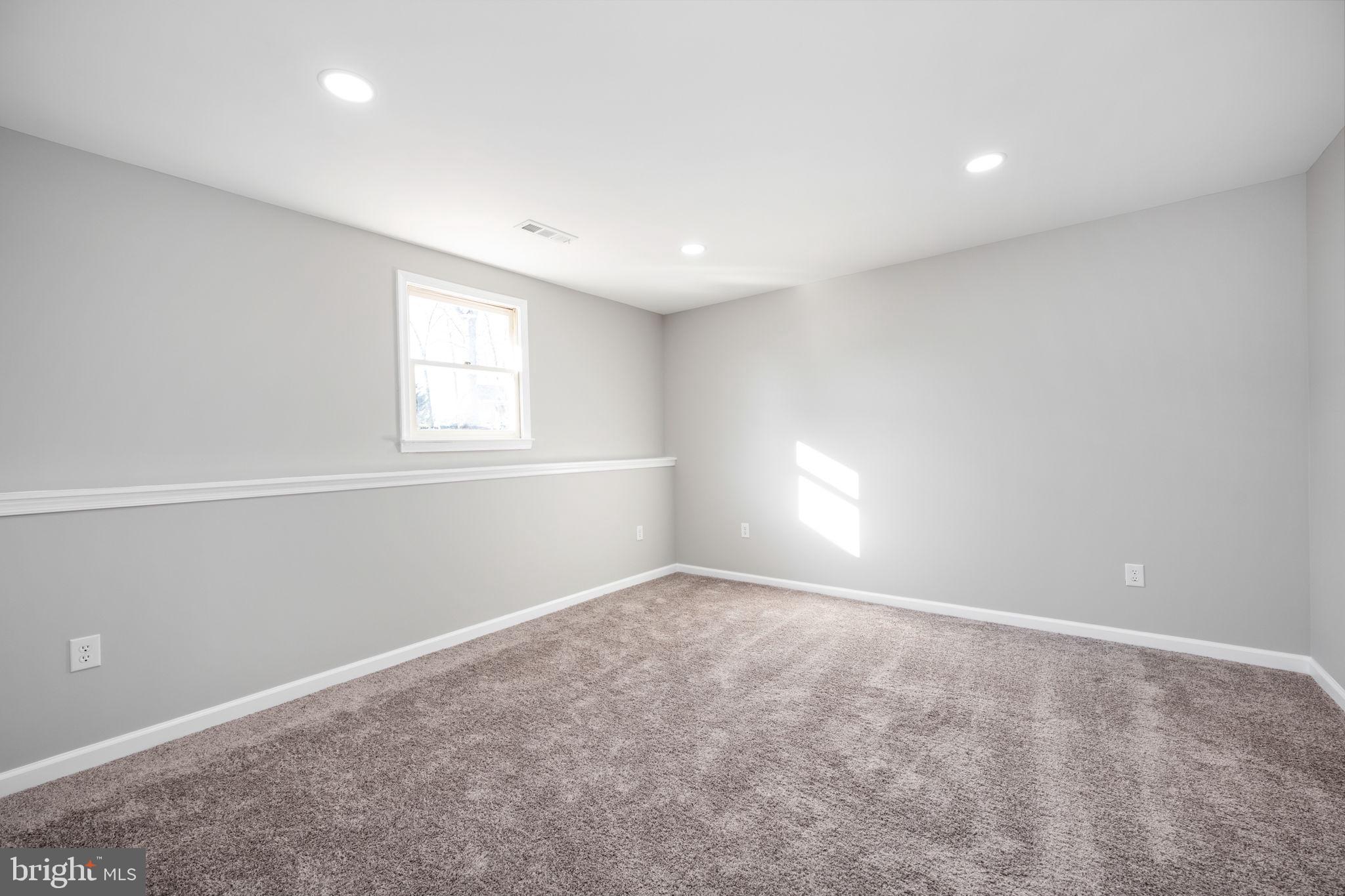 HOLLEYBROOKE - Residential