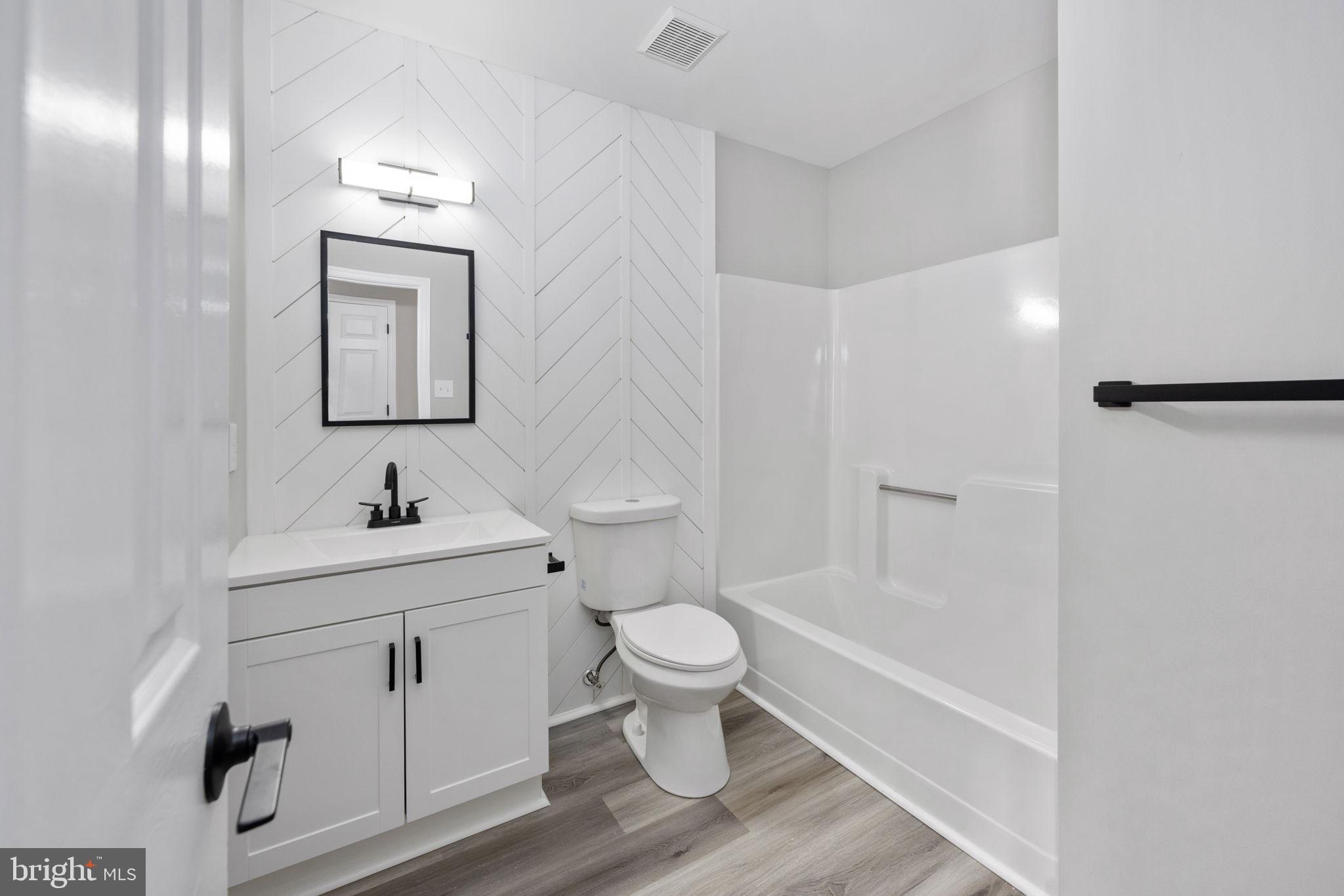 HOLLEYBROOKE - Residential