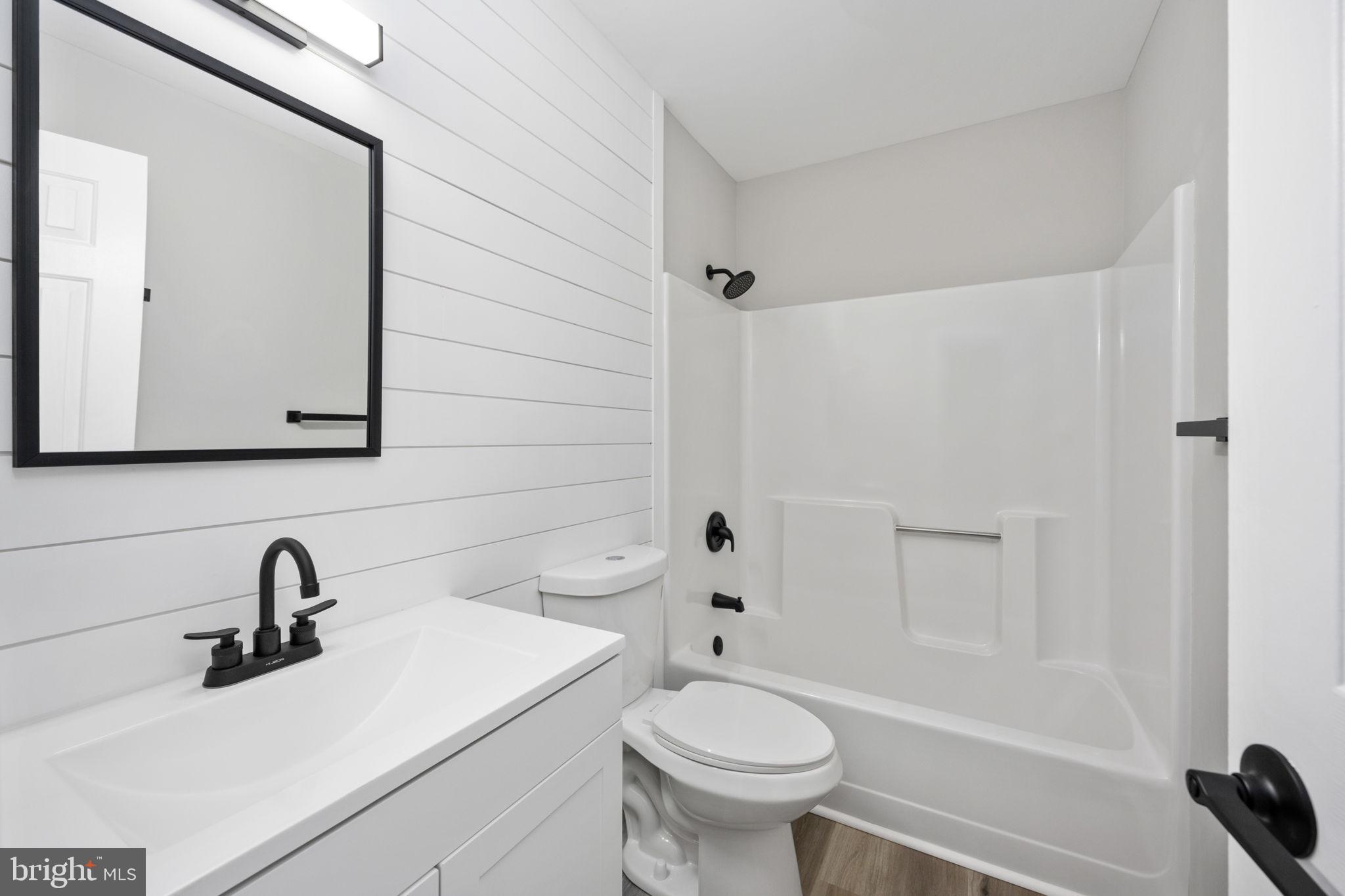 HOLLEYBROOKE - Residential