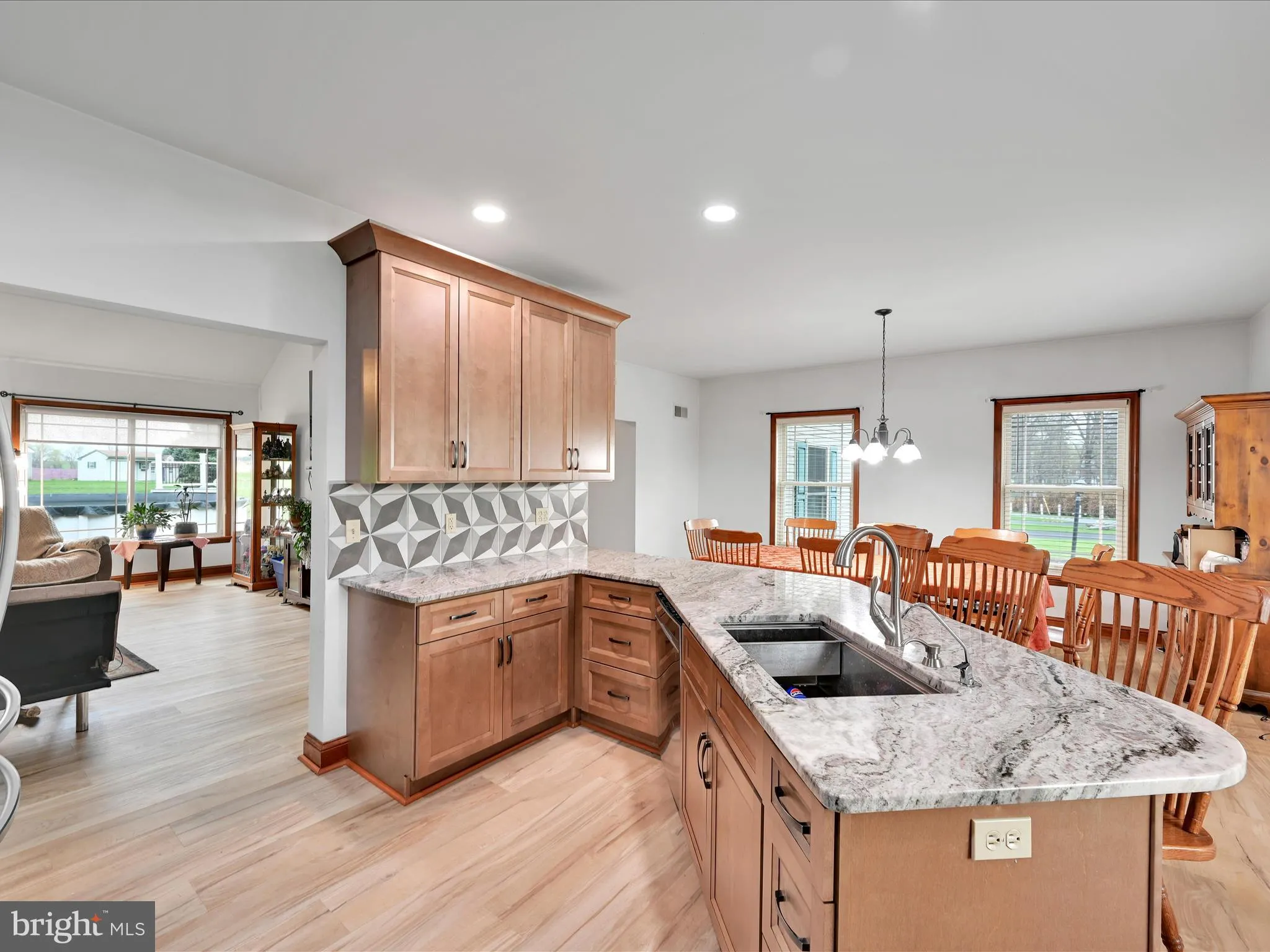 Mount Joy, Pennsylvania 17552, United States, 4 Bedrooms Bedrooms, ,3 BathroomsBathrooms,Residential,Active,105516