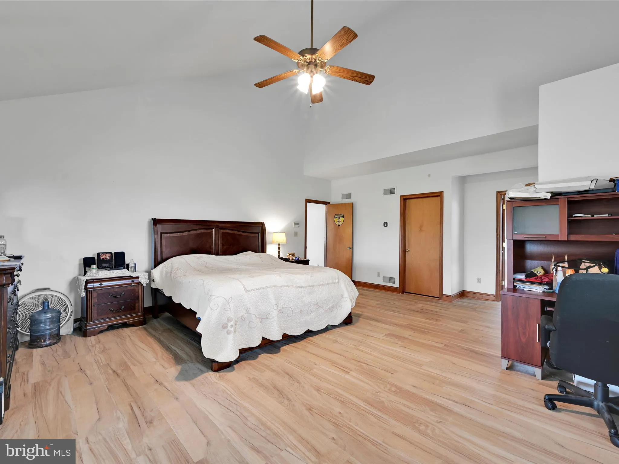 Mount Joy, Pennsylvania 17552, United States, 4 Bedrooms Bedrooms, ,3 BathroomsBathrooms,Residential,Active,105516