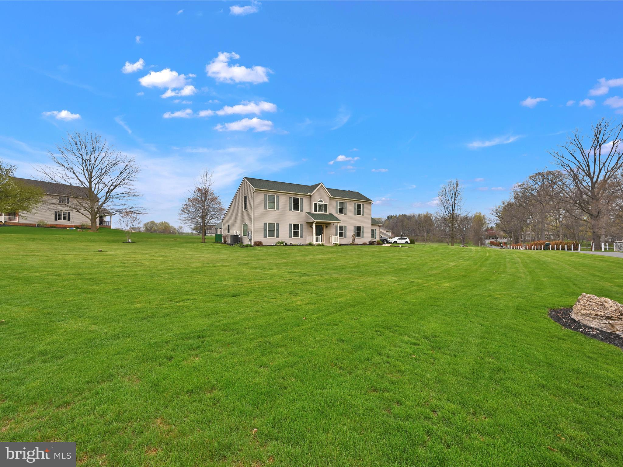 1802 MANSION LANE