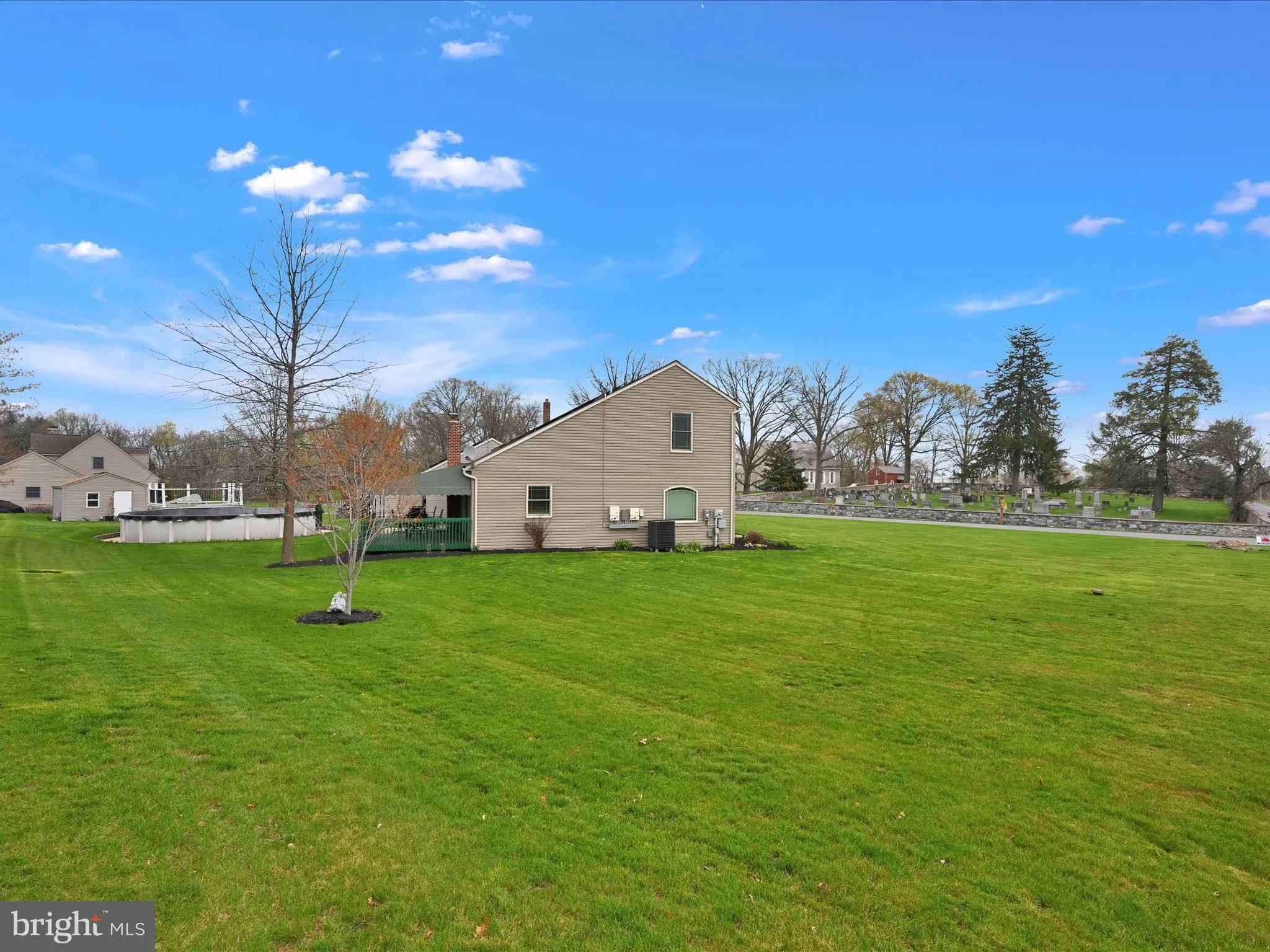 Mount Joy, Pennsylvania 17552, United States, 4 Bedrooms Bedrooms, ,3 BathroomsBathrooms,Residential,Active,105516