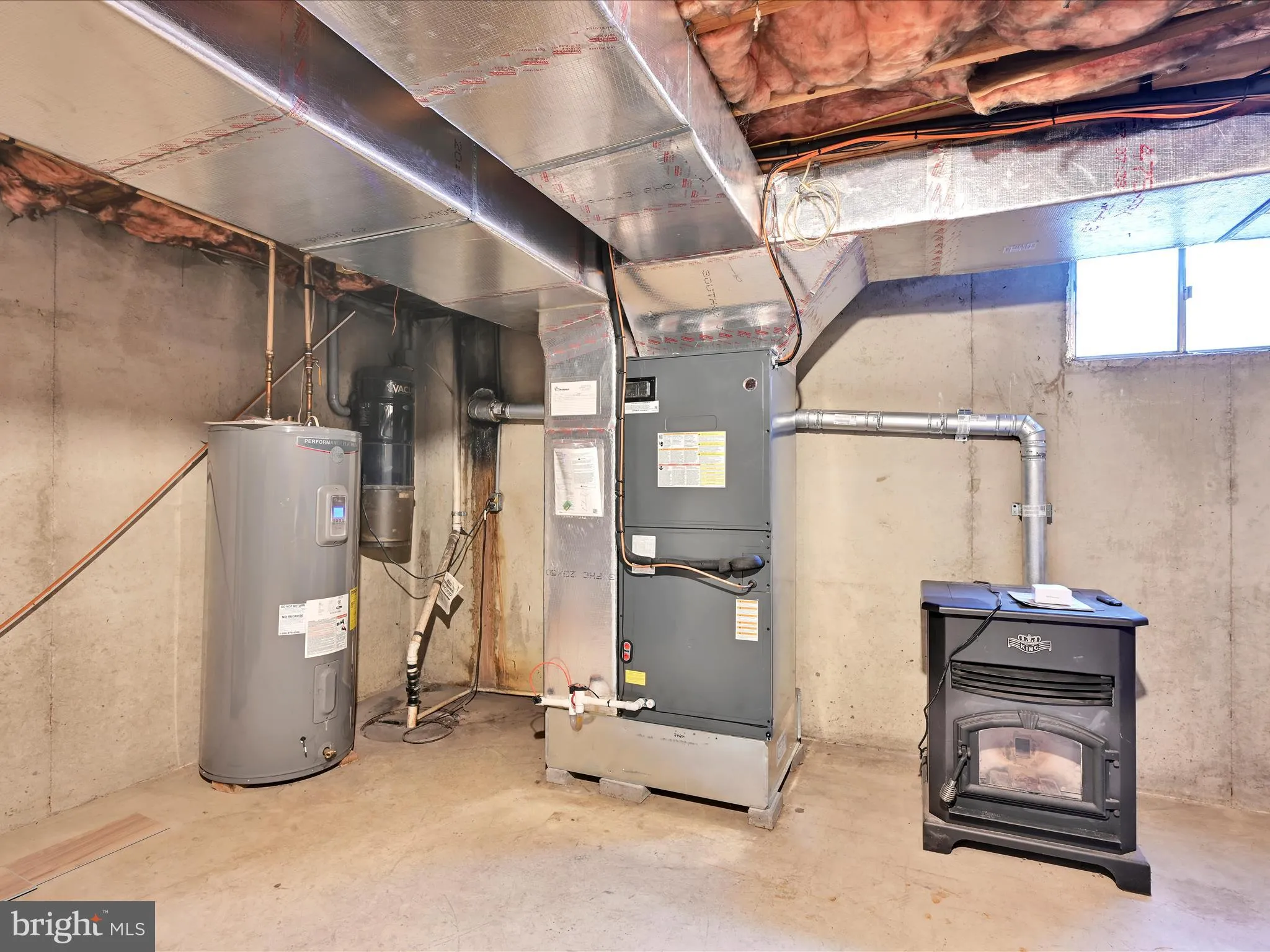 Mount Joy, Pennsylvania 17552, United States, 4 Bedrooms Bedrooms, ,3 BathroomsBathrooms,Residential,Active,105516