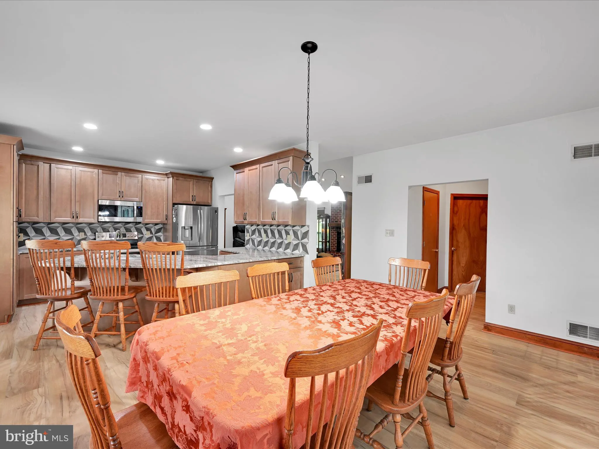 Mount Joy, Pennsylvania 17552, United States, 4 Bedrooms Bedrooms, ,3 BathroomsBathrooms,Residential,Active,105516