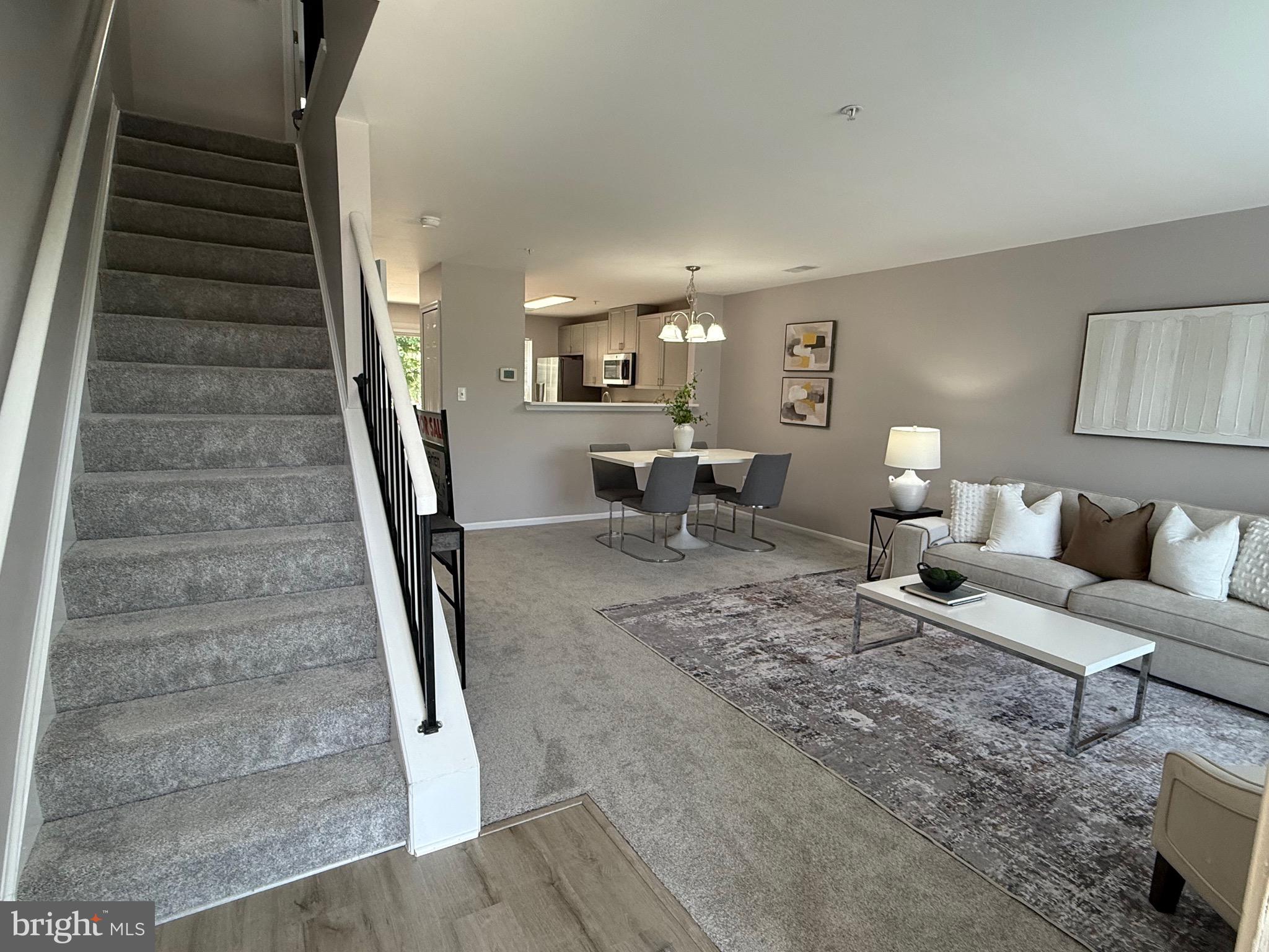 CEDAR GROVE AT CROFTON - Residential