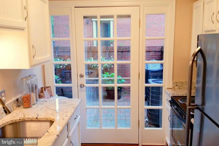 VIRGINIA VILLAGE - Residential Lease