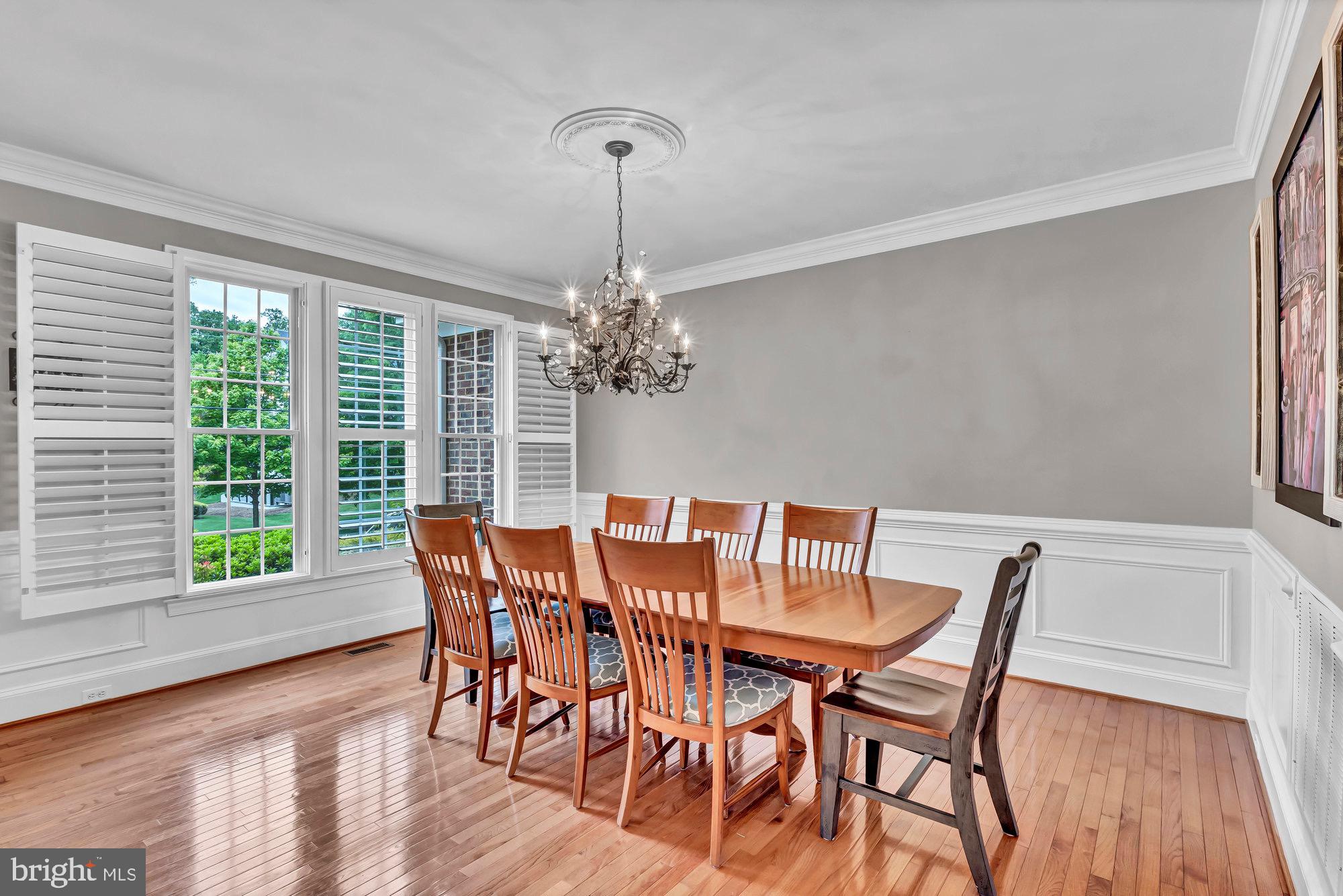 VIENNA WOODS - Residential